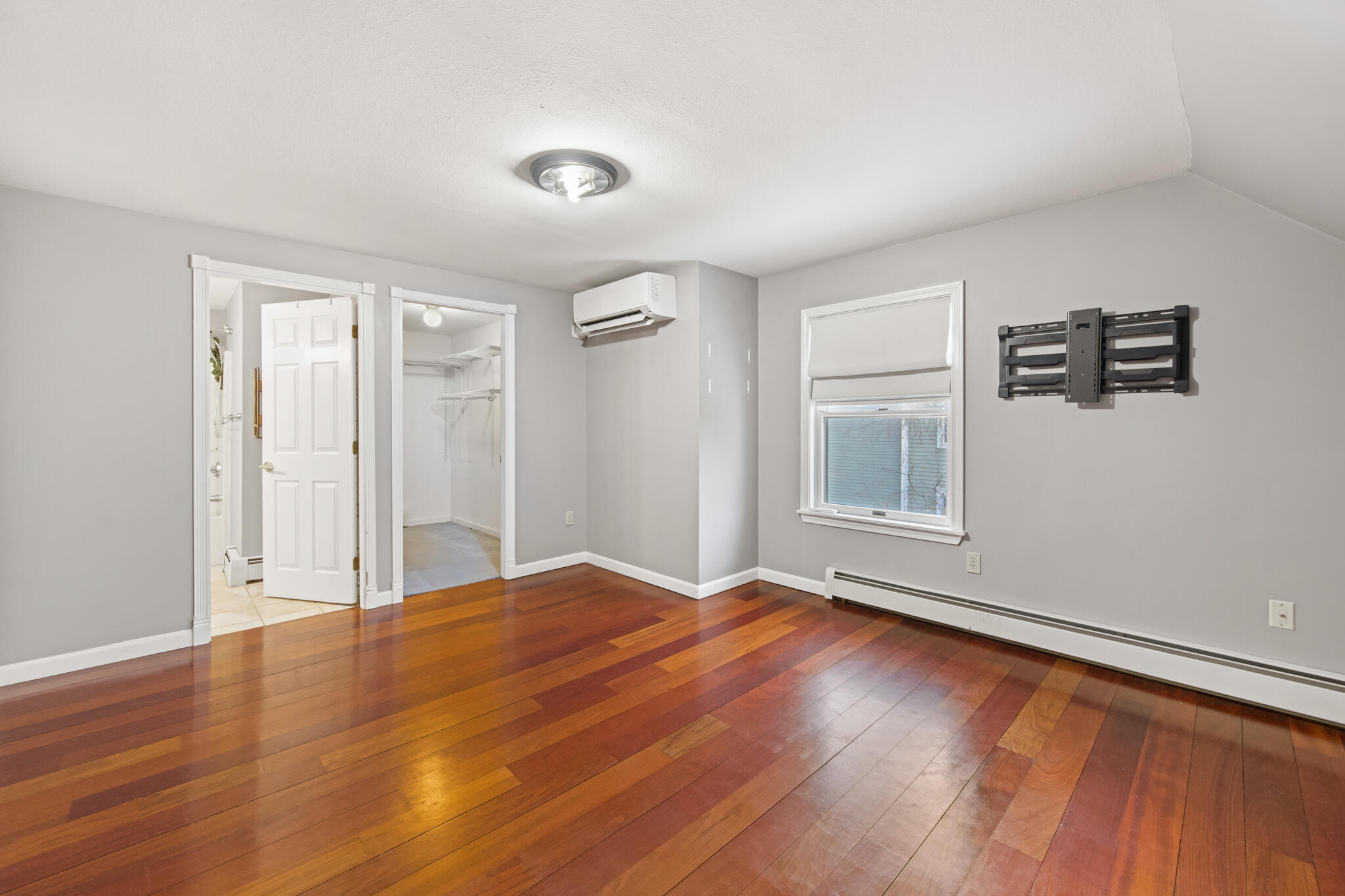 property viewer photo 25