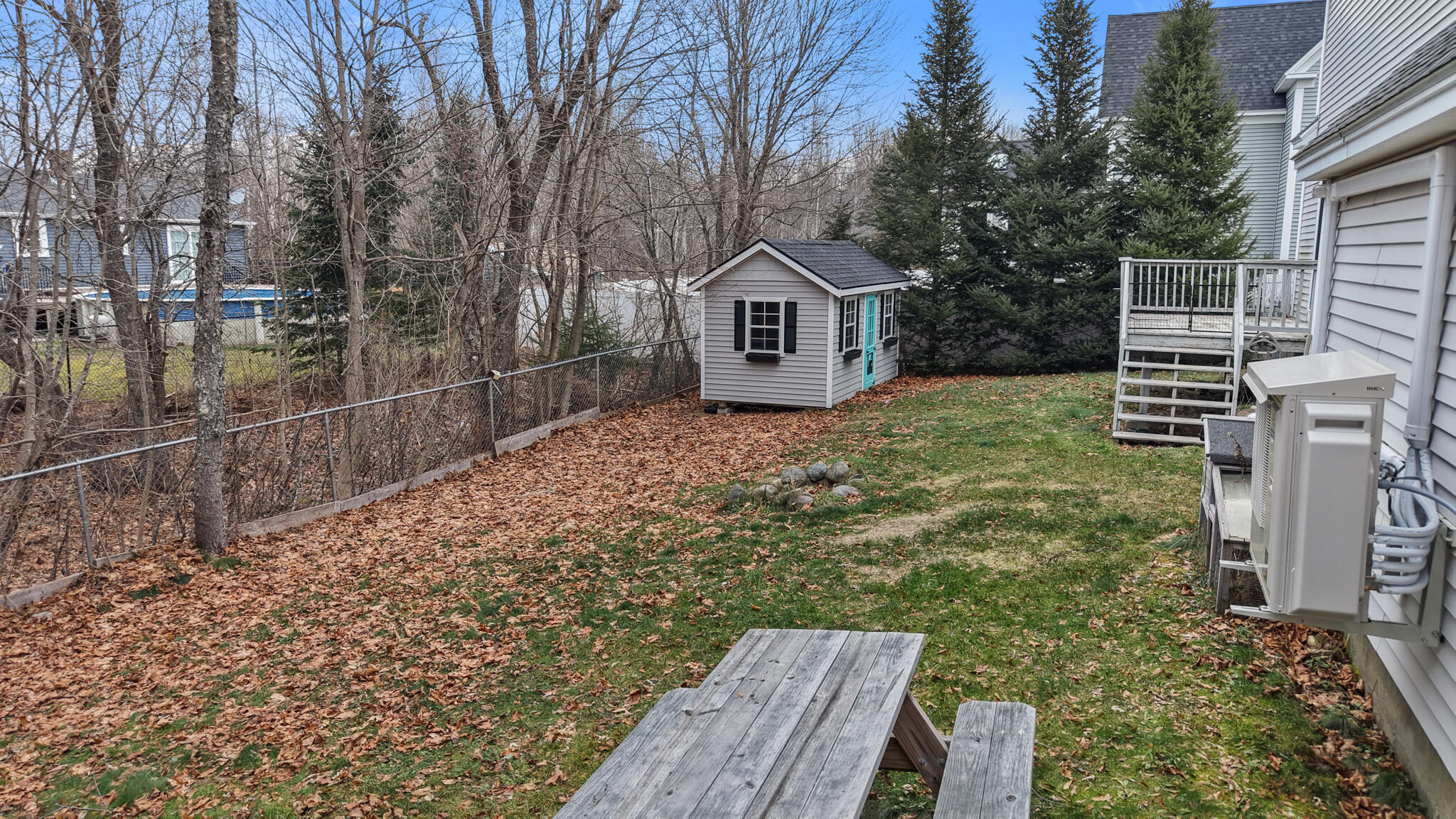 property viewer photo 43