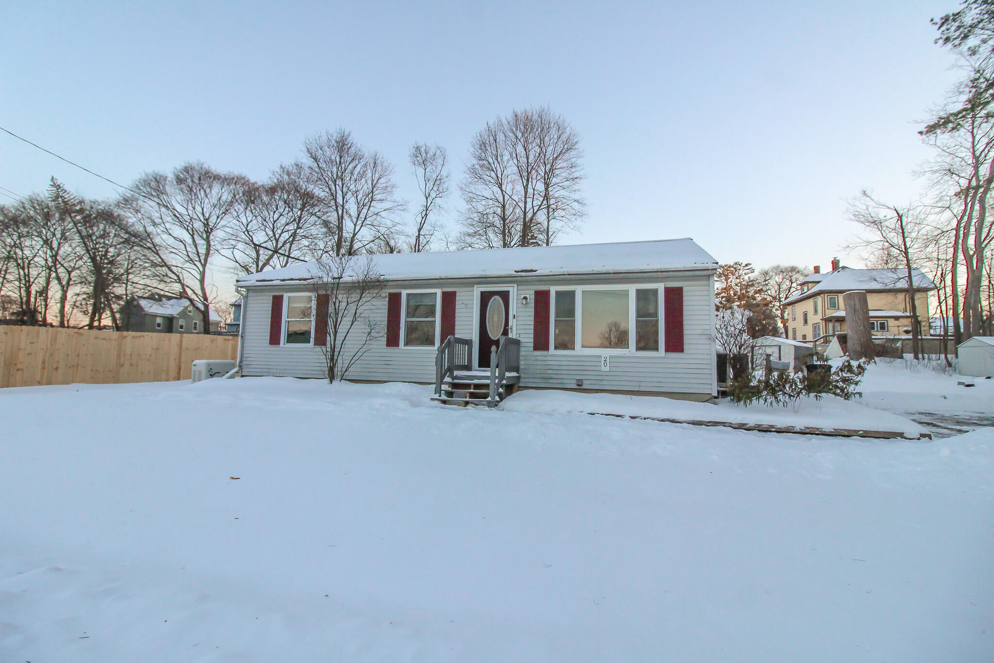 property viewer photo 2