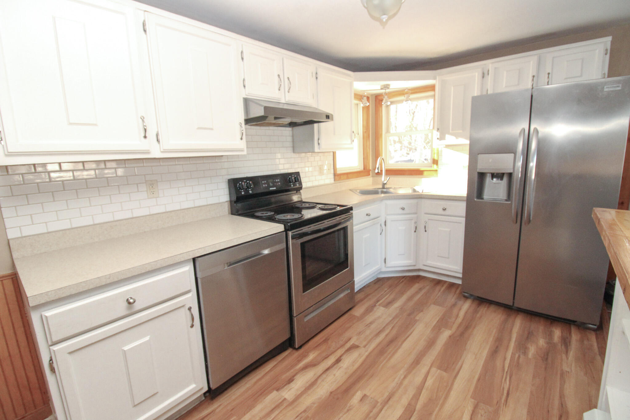 property viewer photo 7