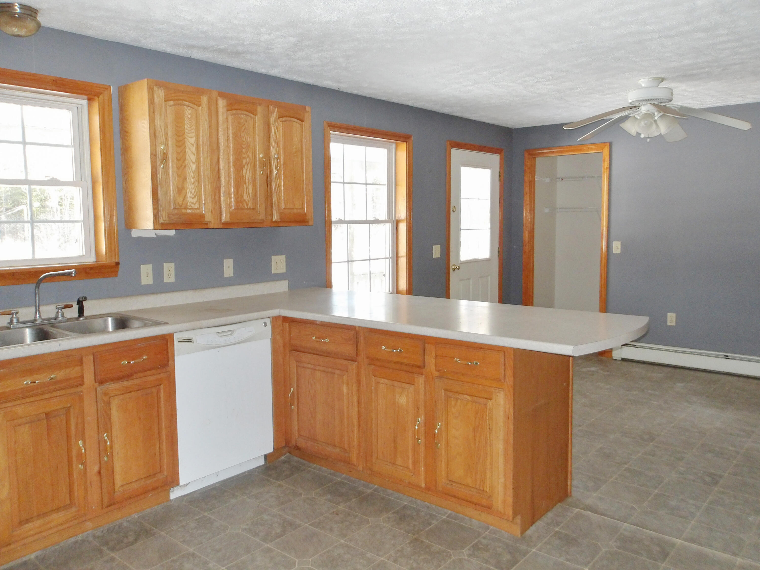 property viewer photo 12