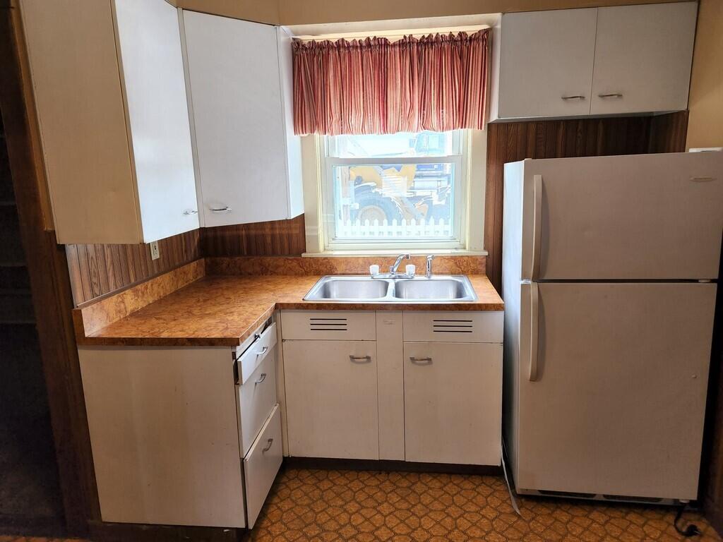 property viewer photo 10