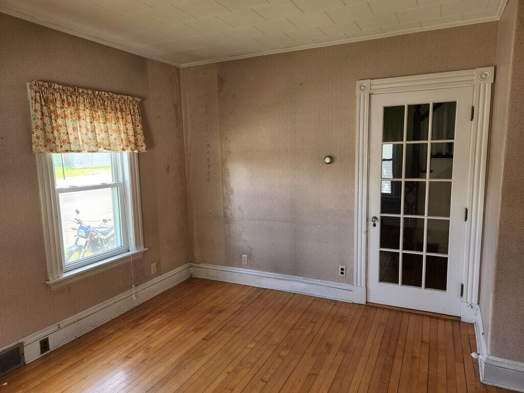 property viewer photo 16