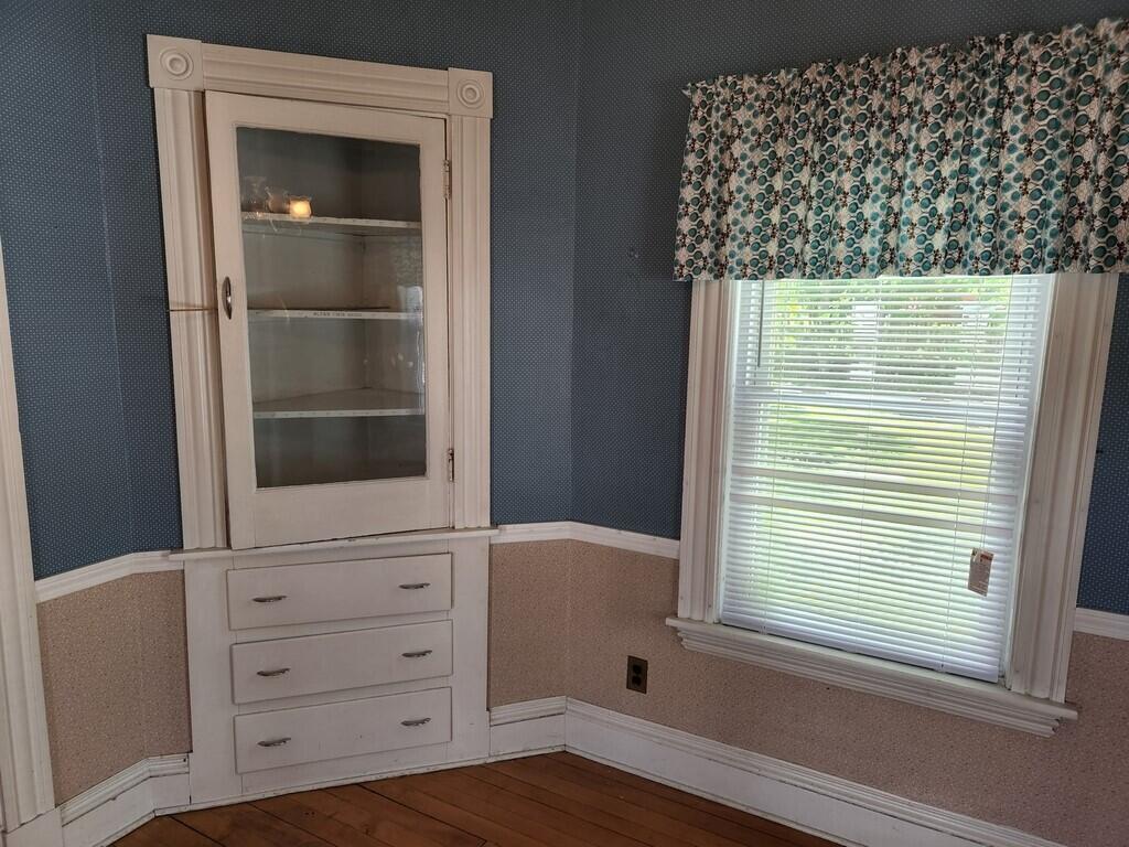 property viewer photo 18
