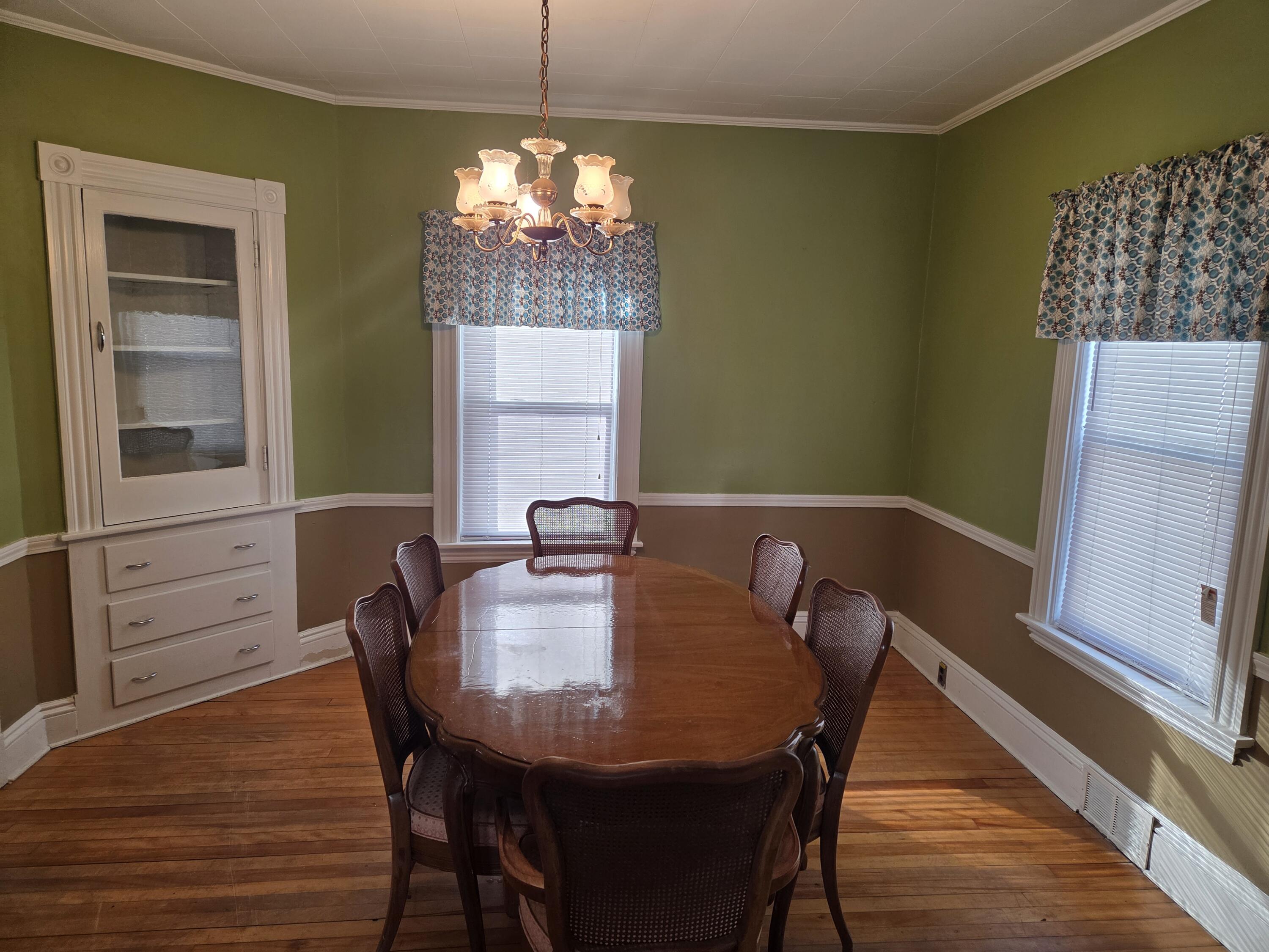 property viewer photo 4