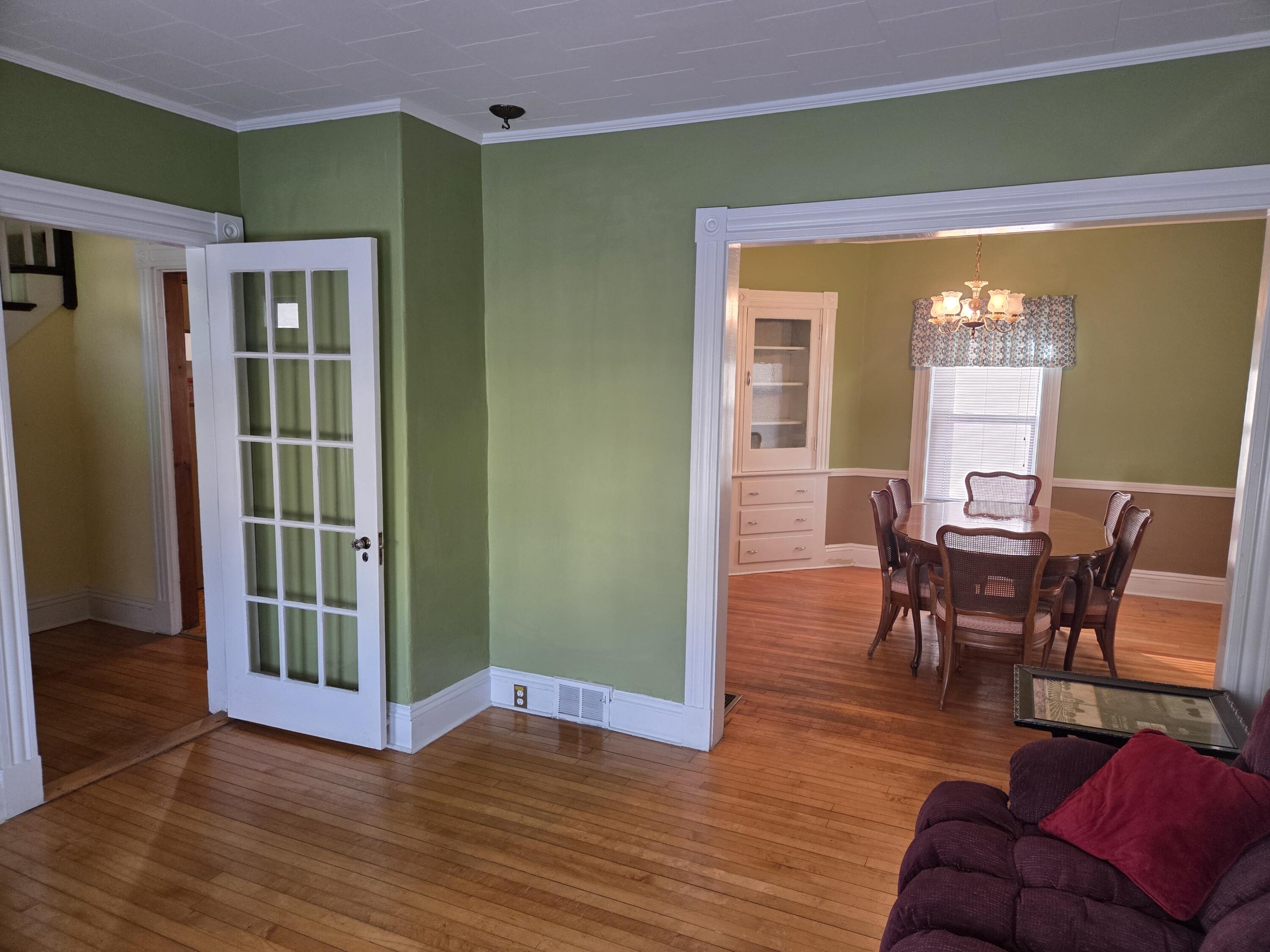 property viewer photo 7