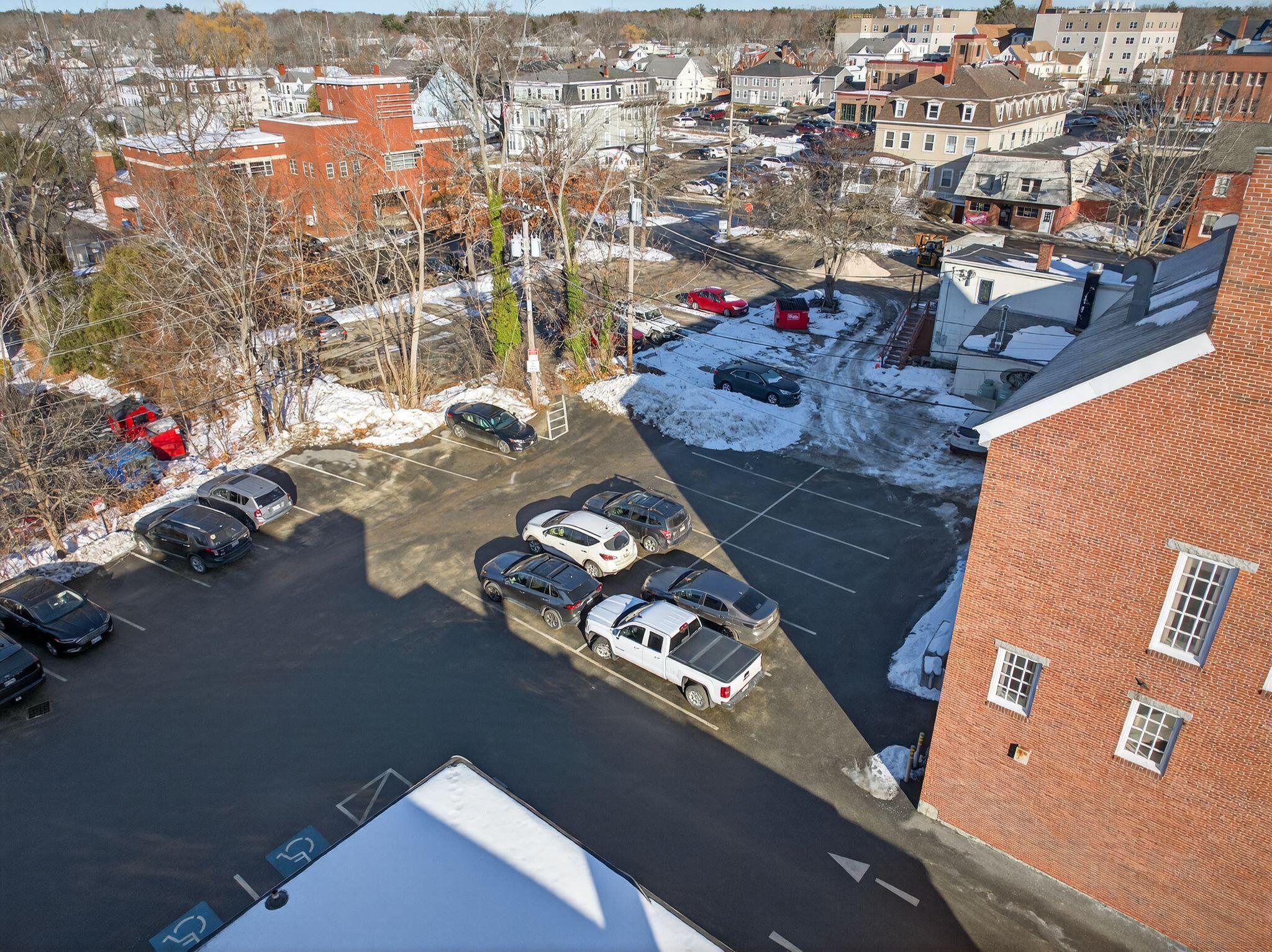 main property photo 11