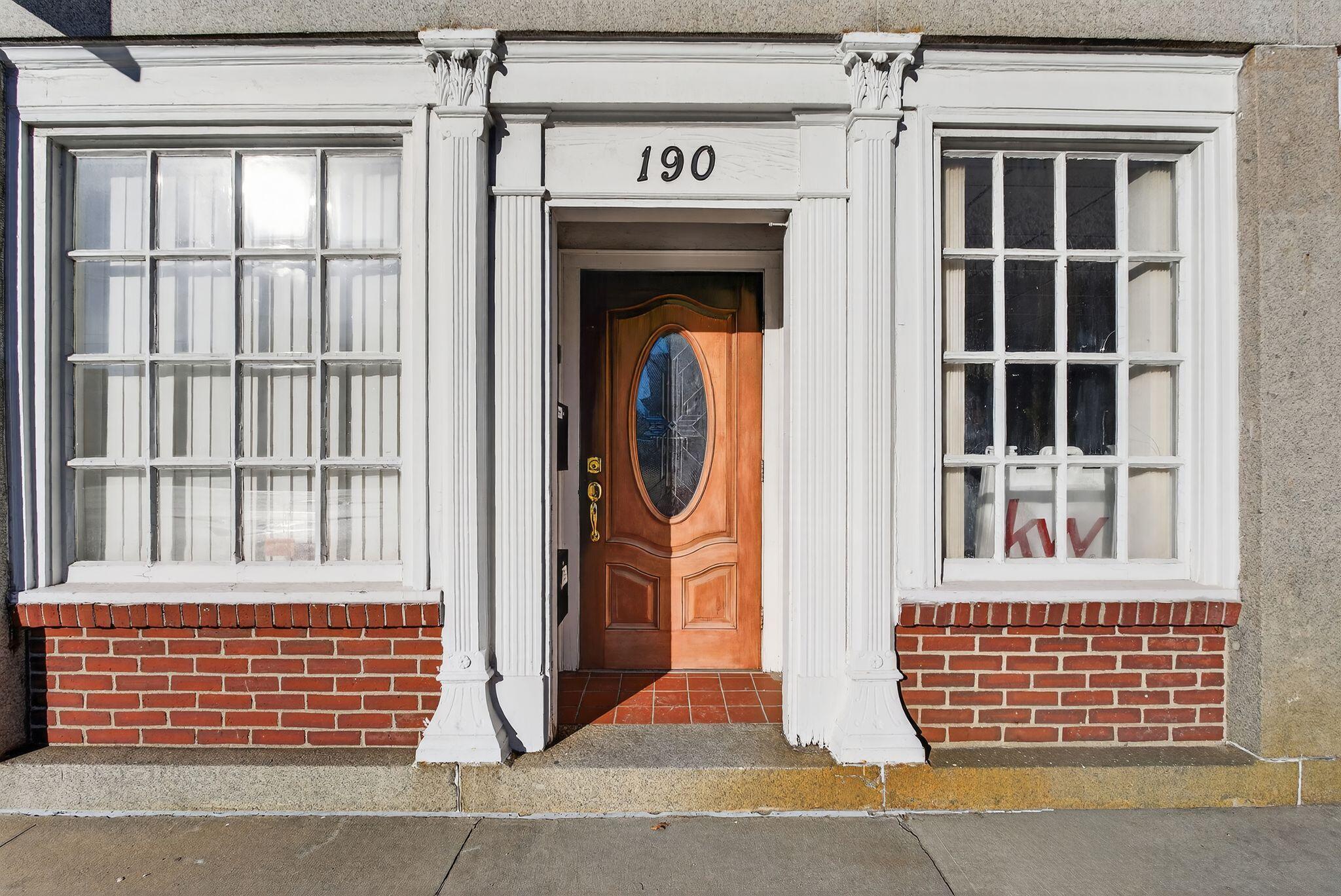 main property photo 5