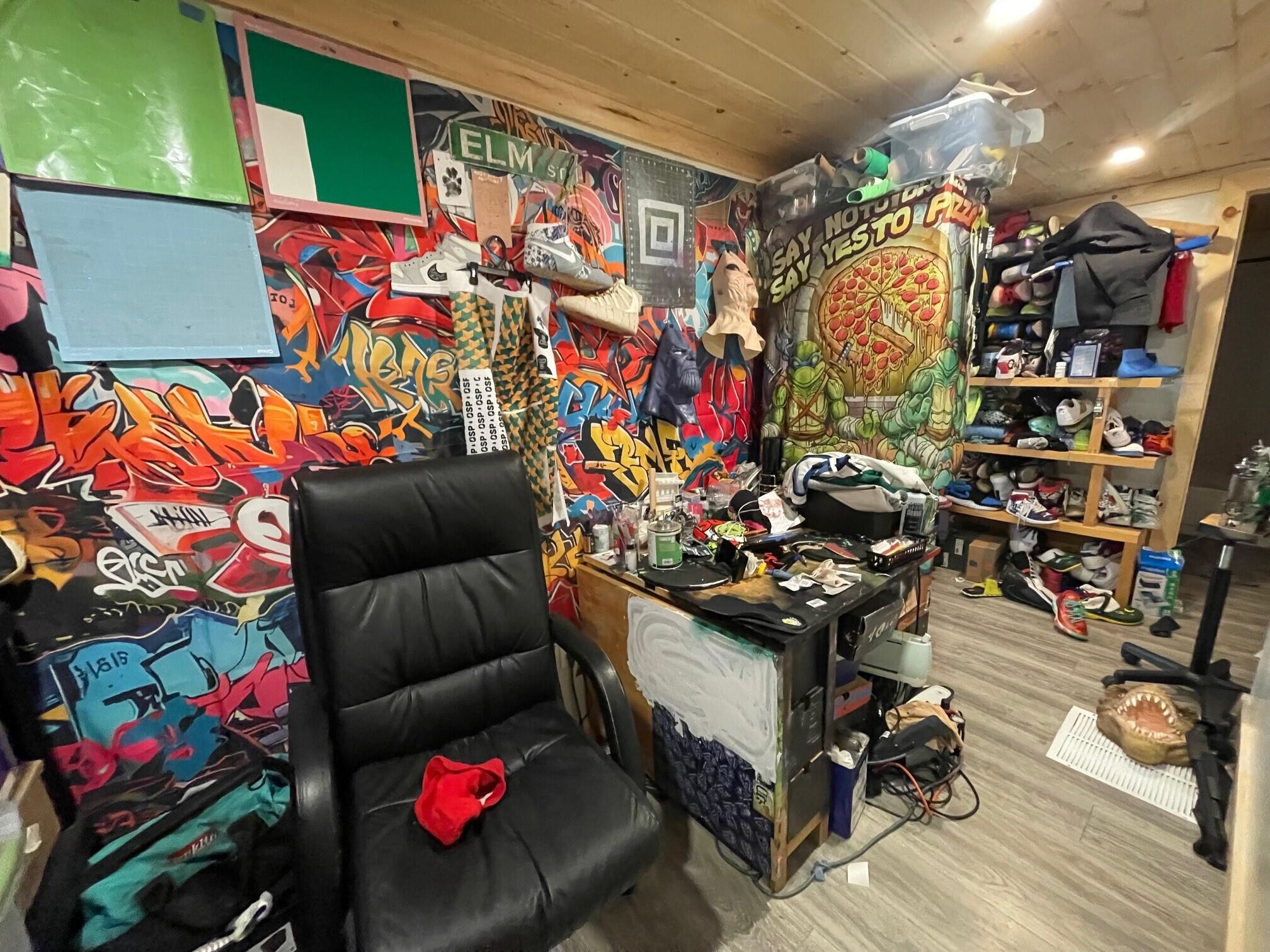 main property photo 27