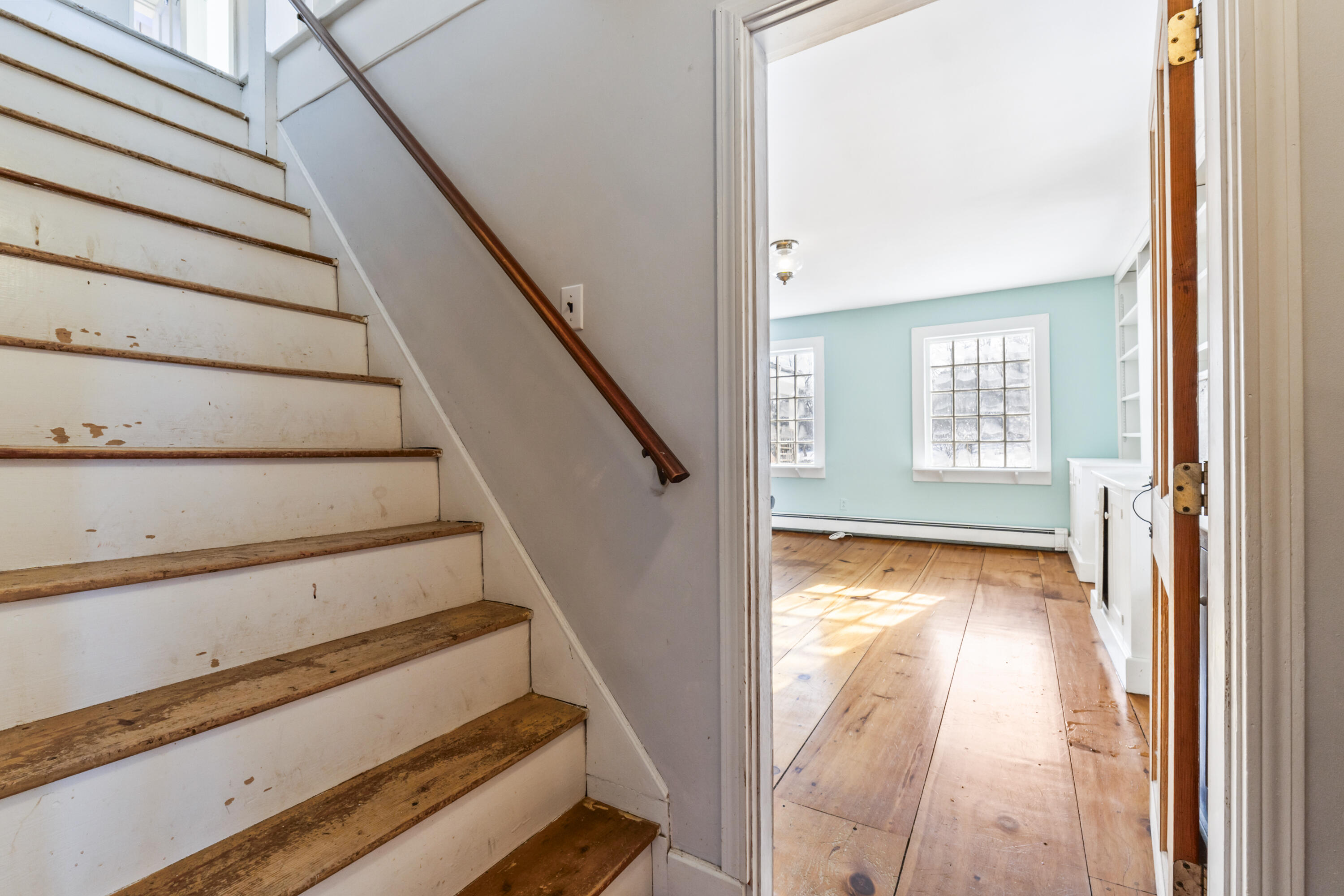 main property photo 42