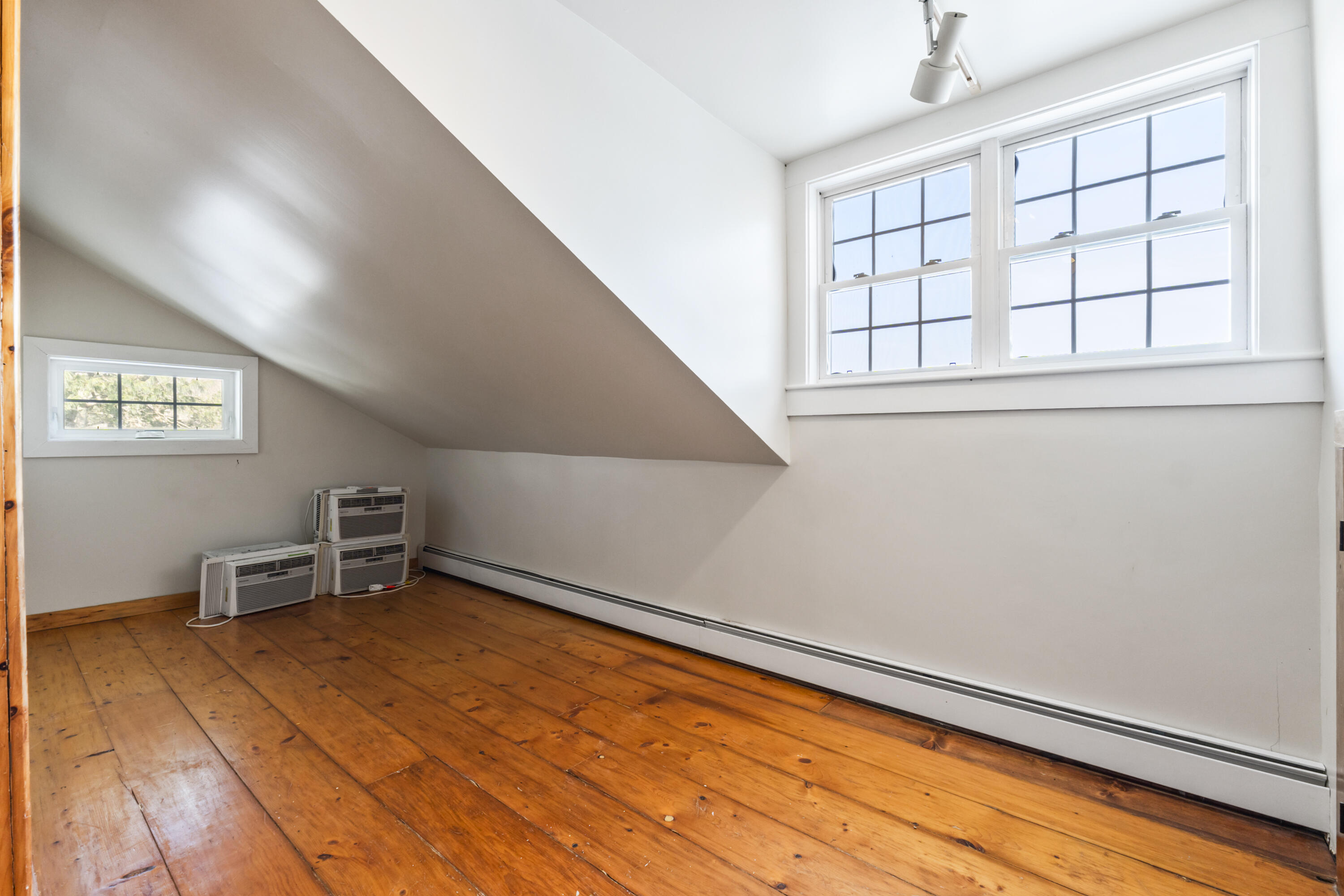 main property photo 67