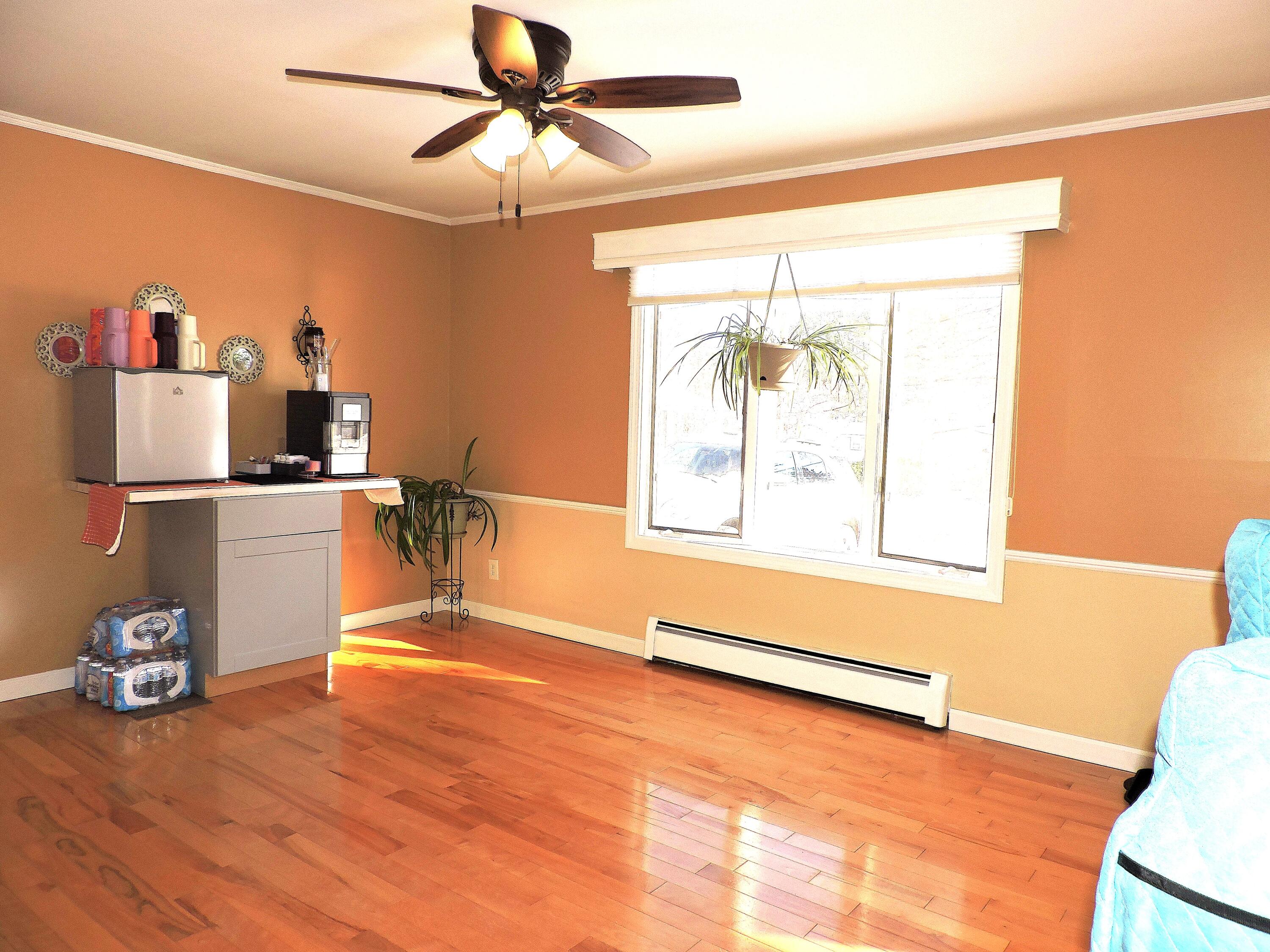 property viewer photo 8