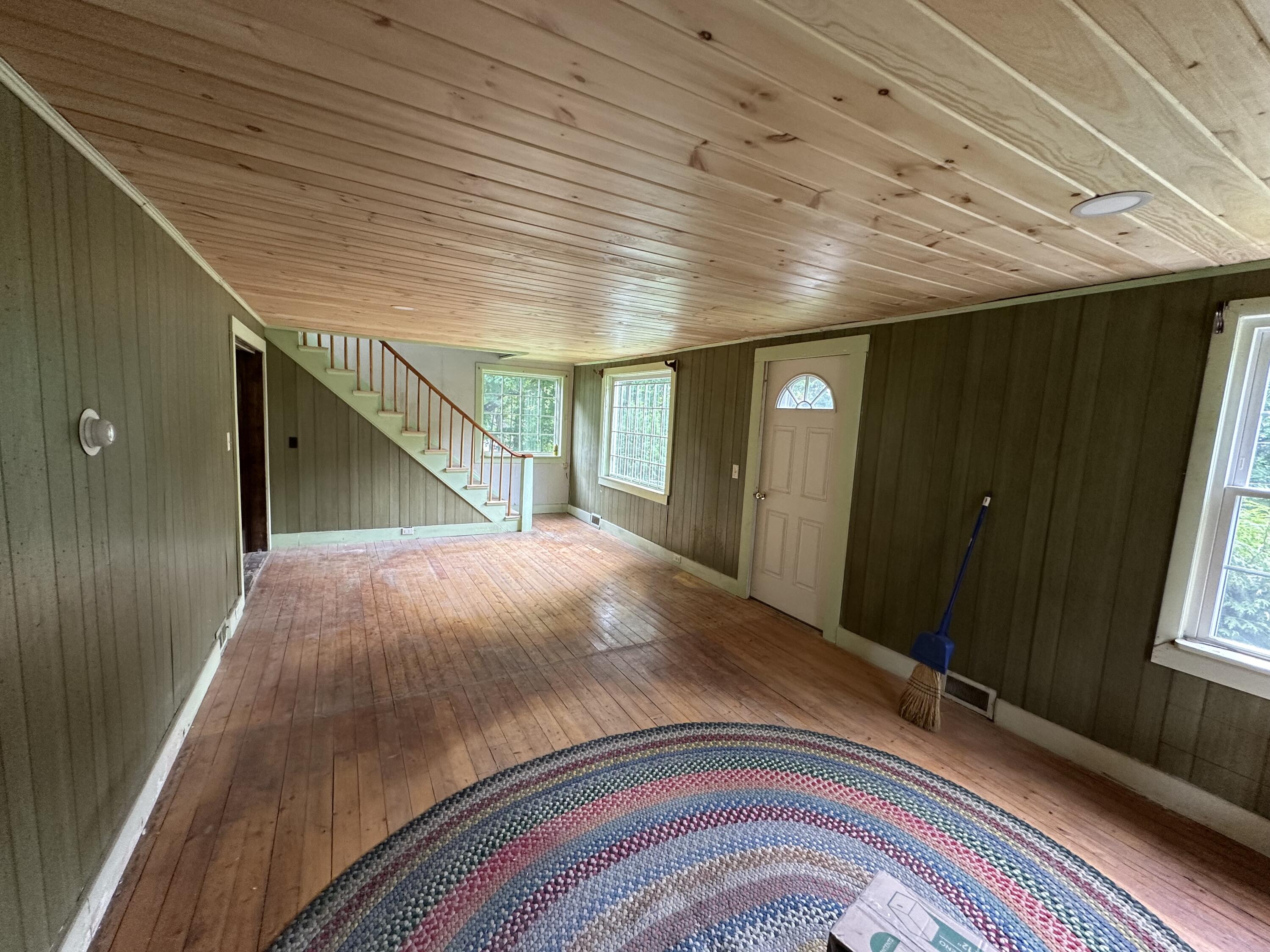 main property photo 35
