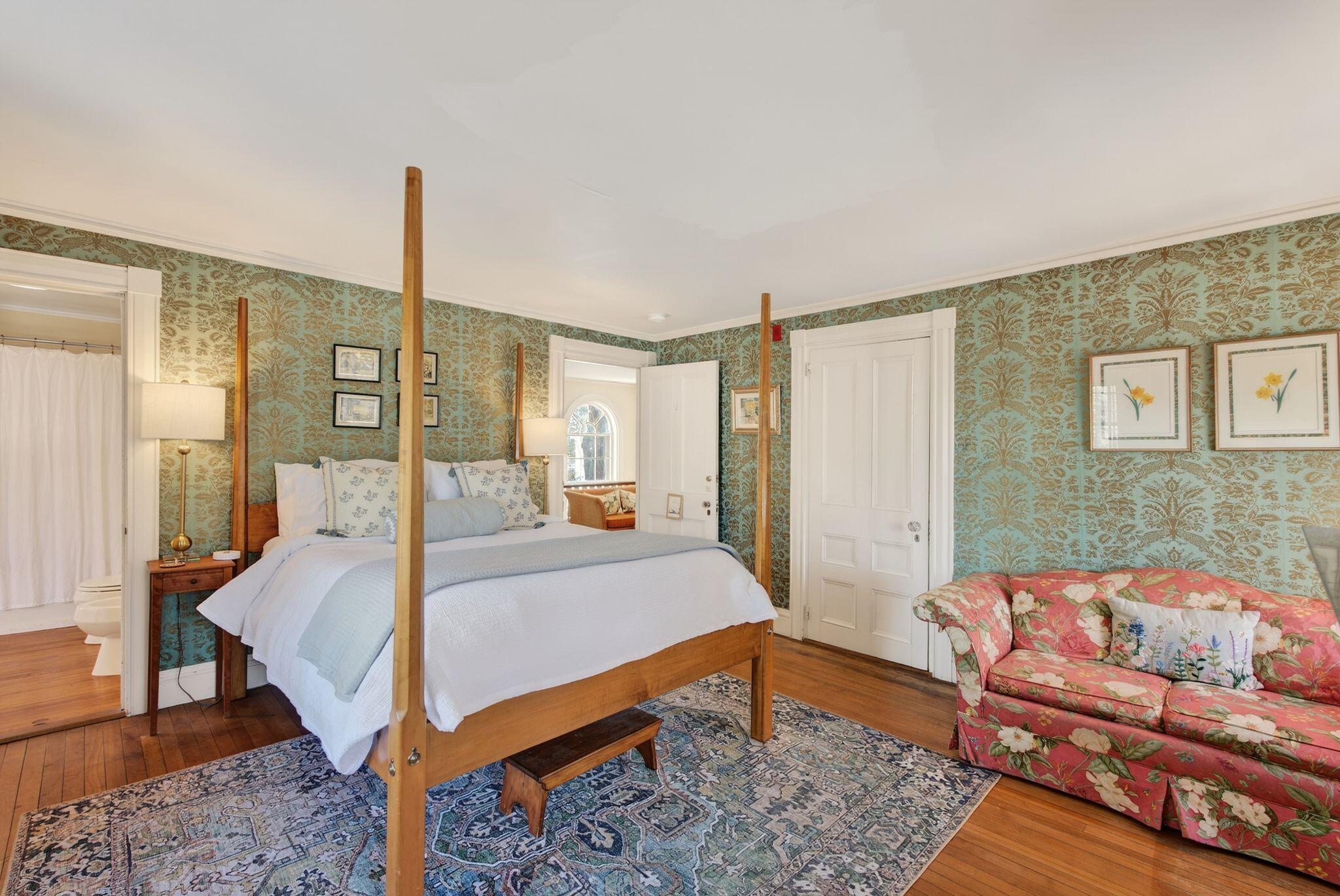 main property photo 51