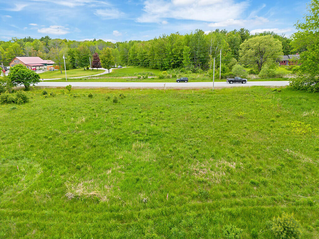 main property photo 10