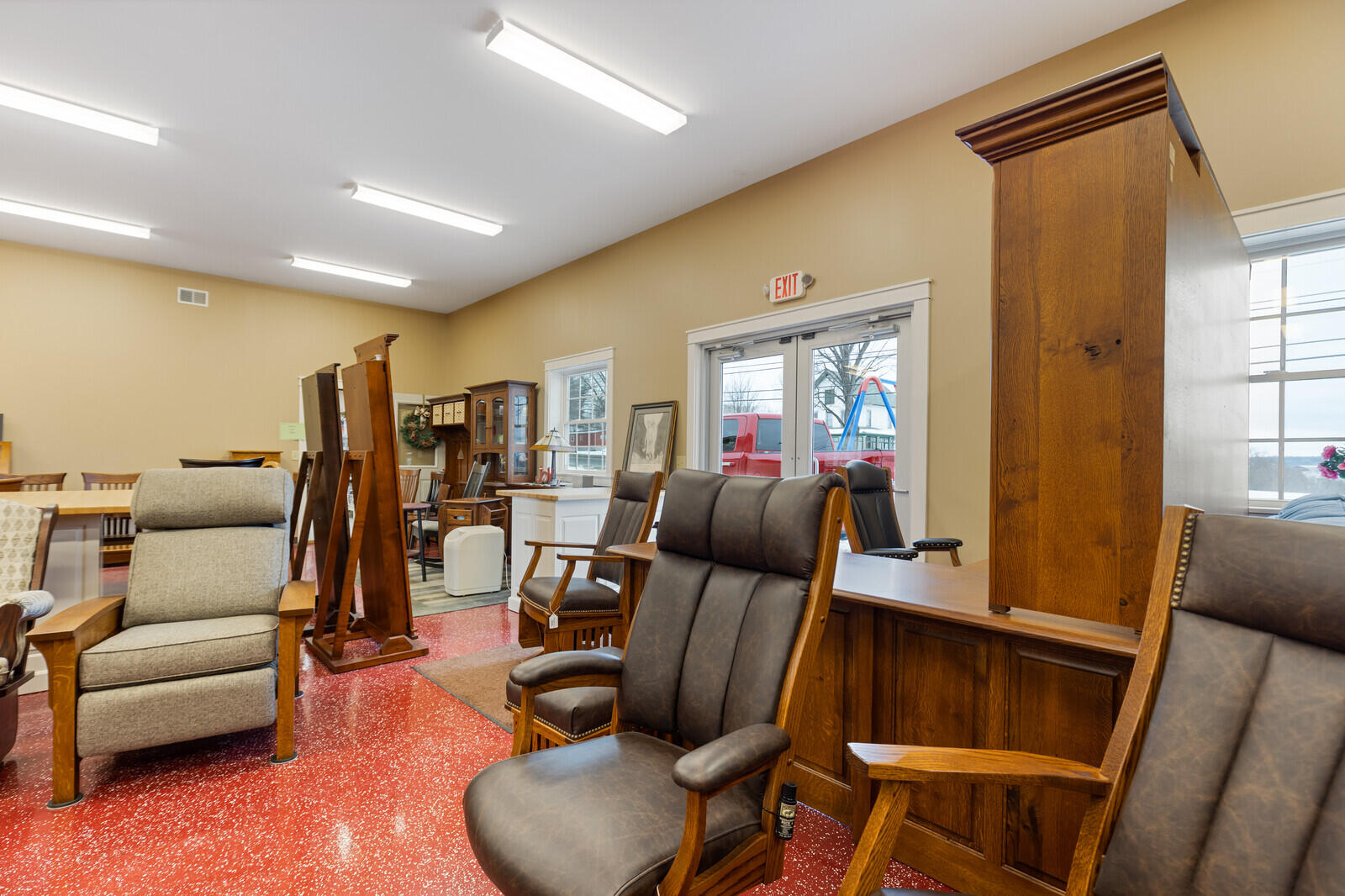 main property photo 15