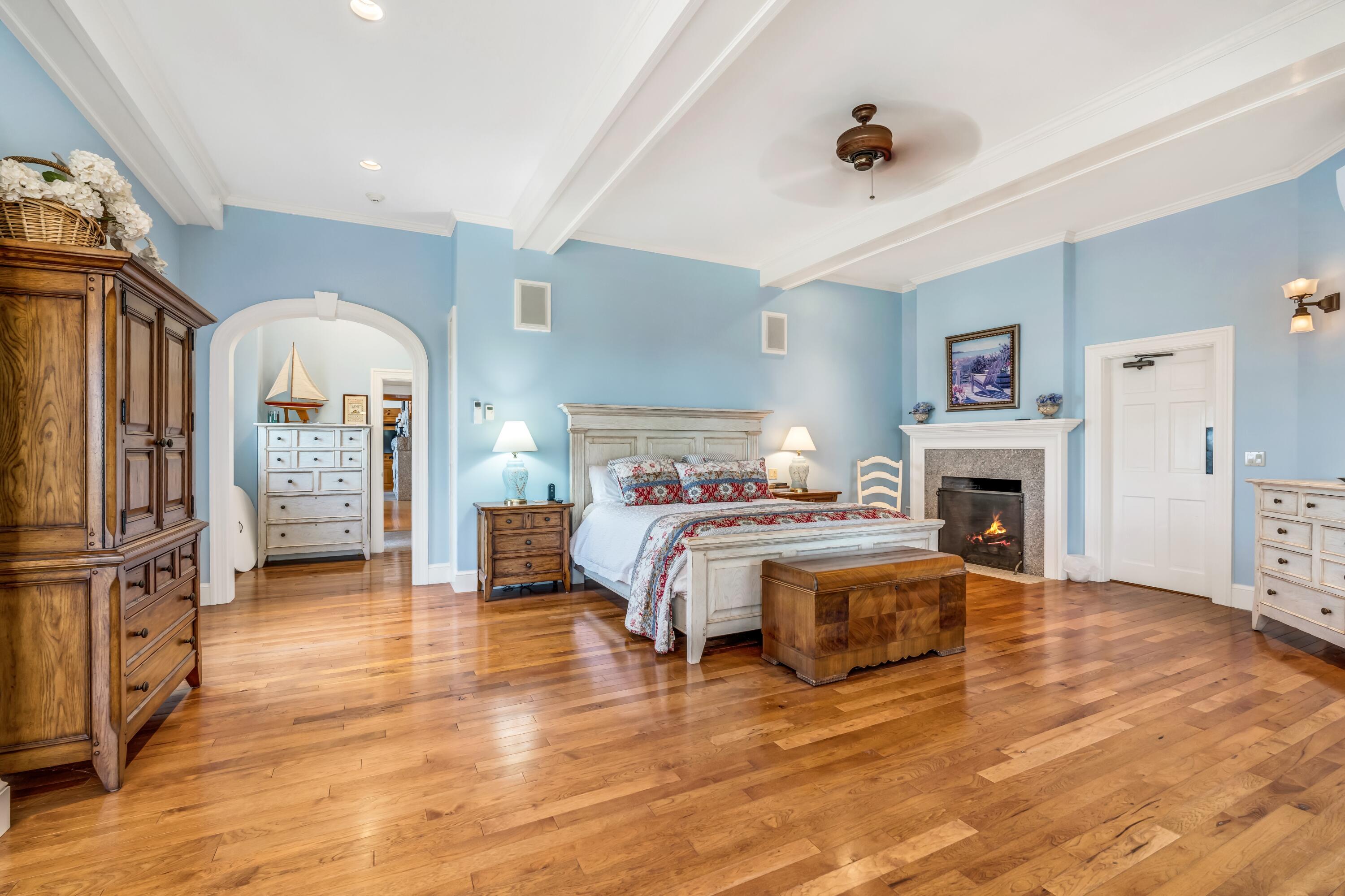 main property photo 48