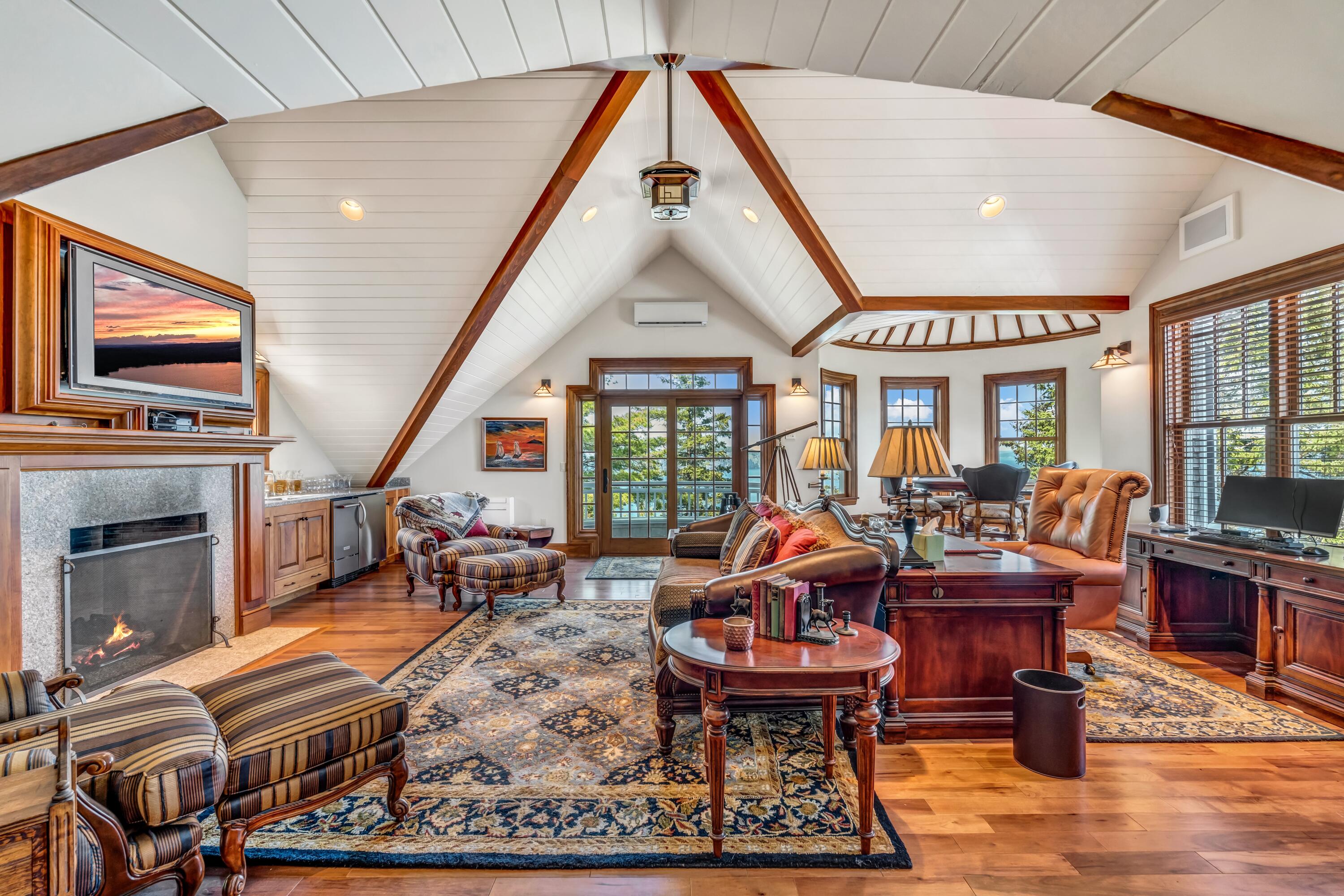 main property photo 65