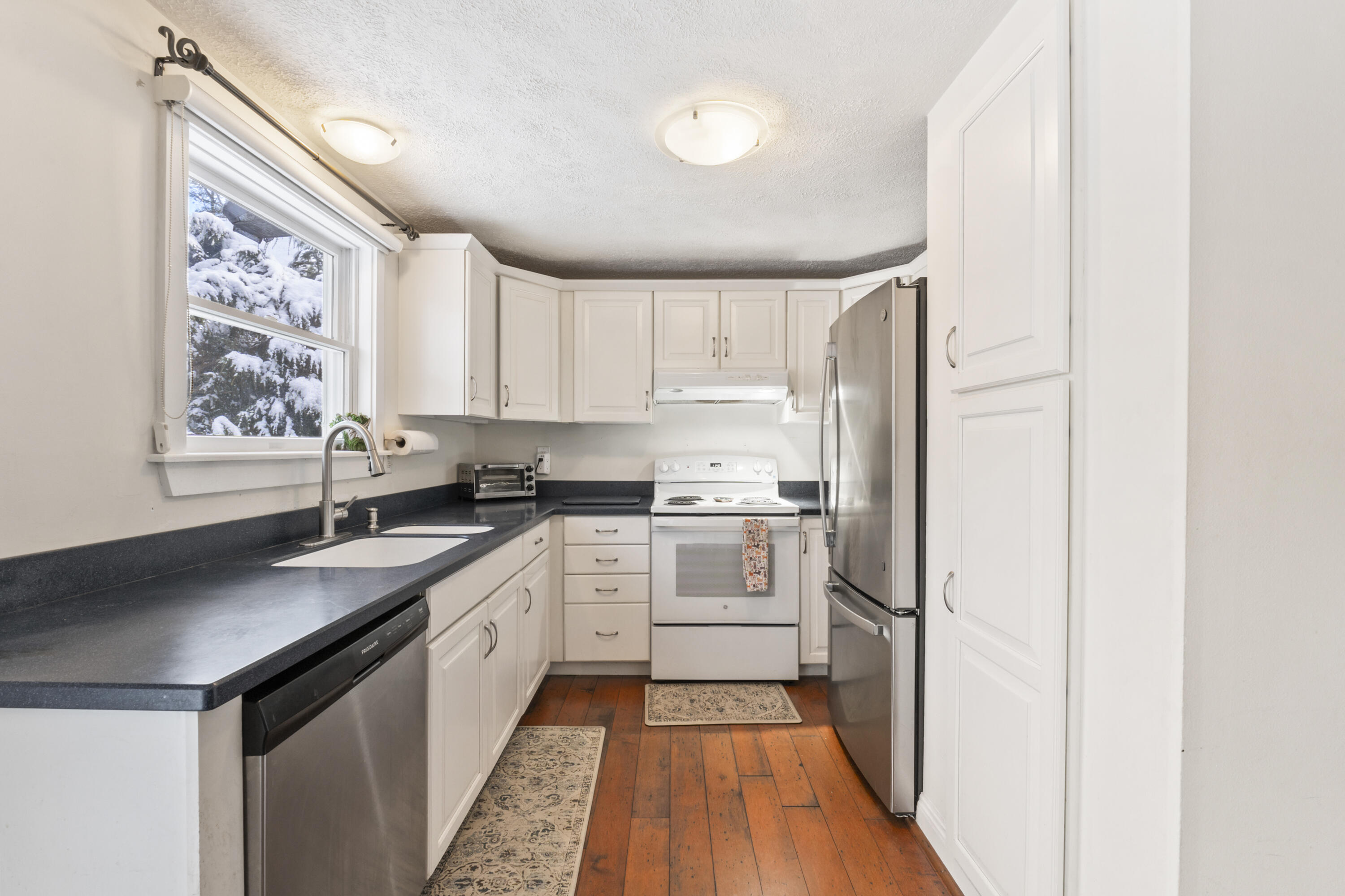 property viewer photo 15