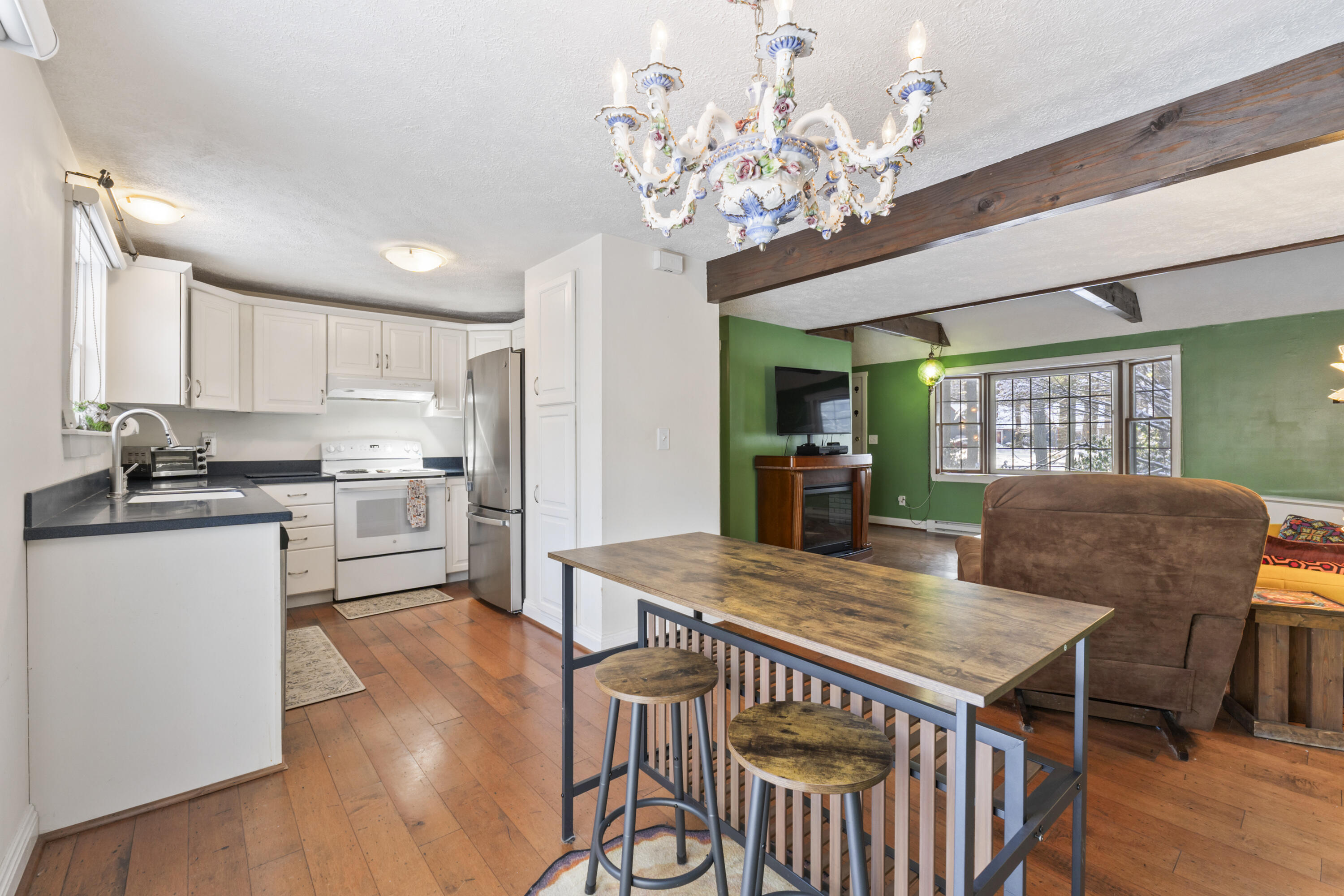 property viewer photo 20