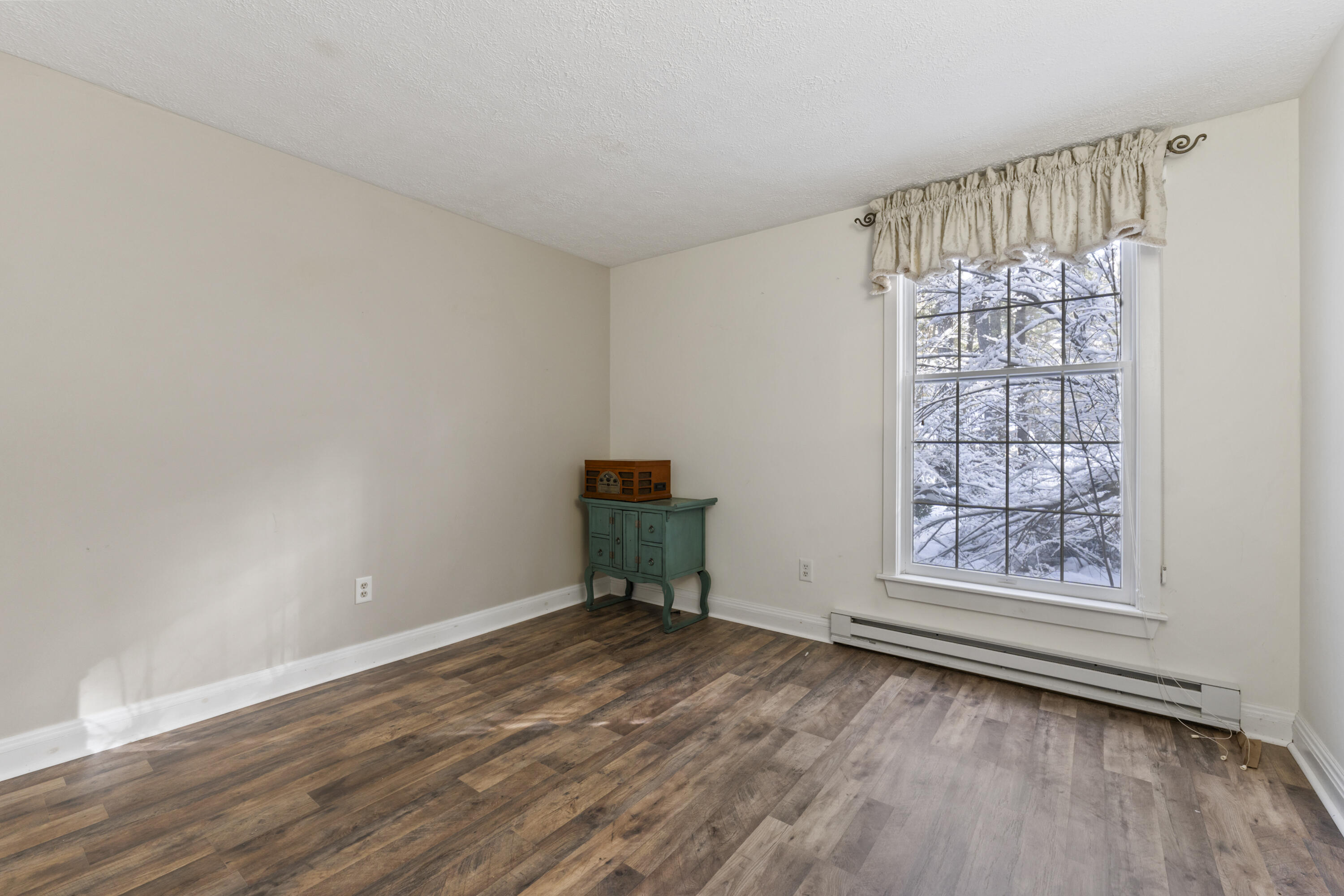 property viewer photo 26