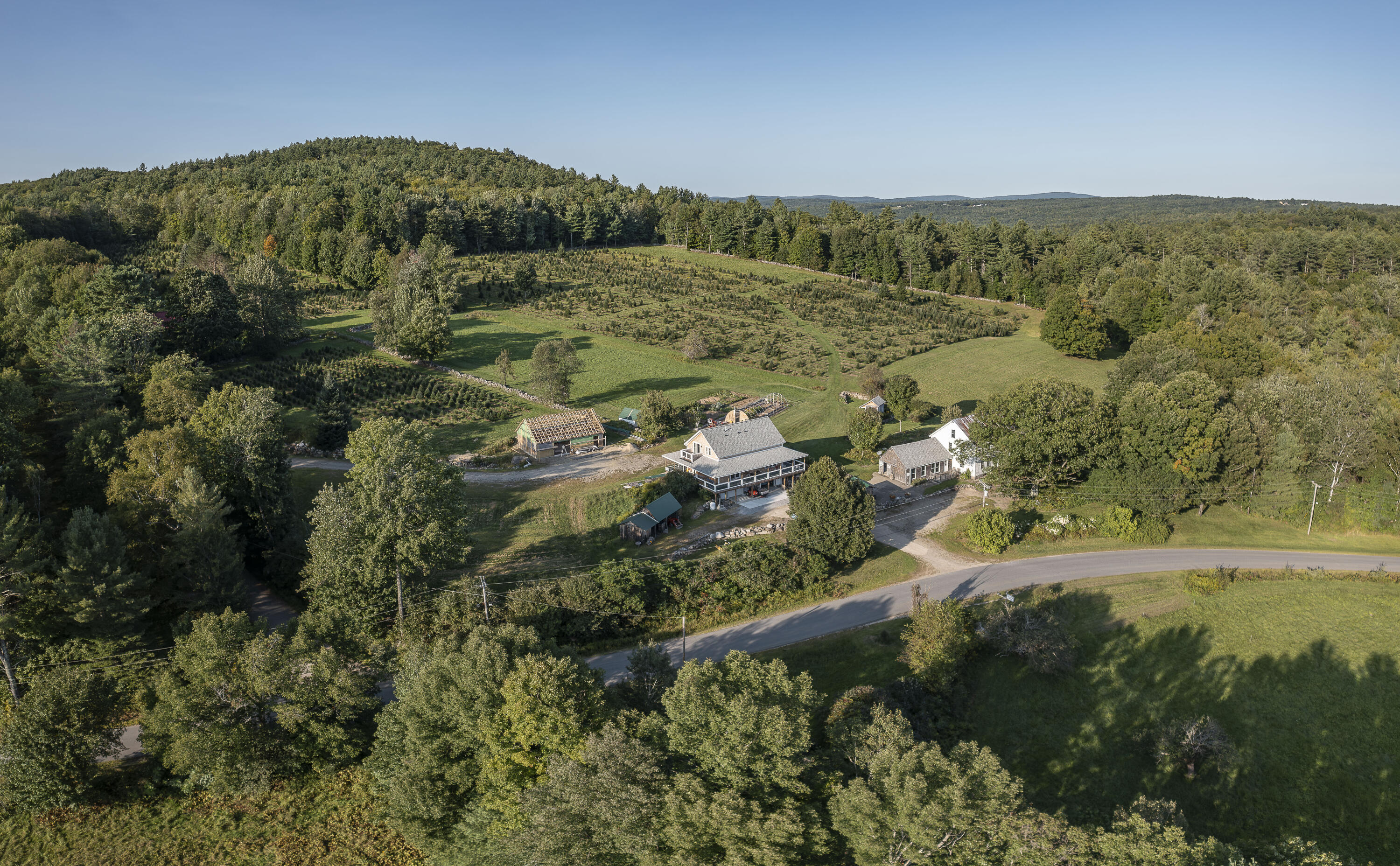 main property photo 20