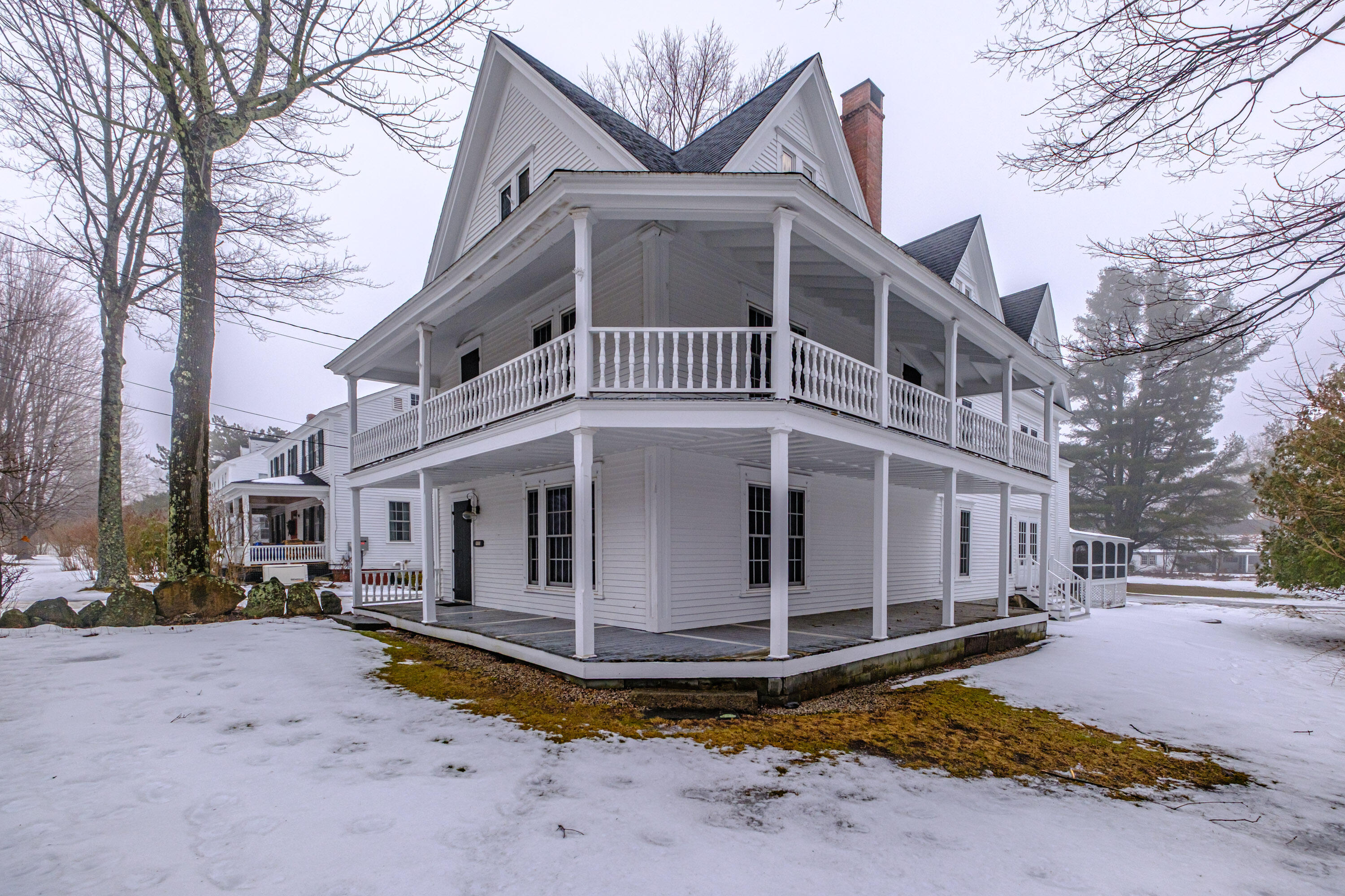 property viewer photo 16