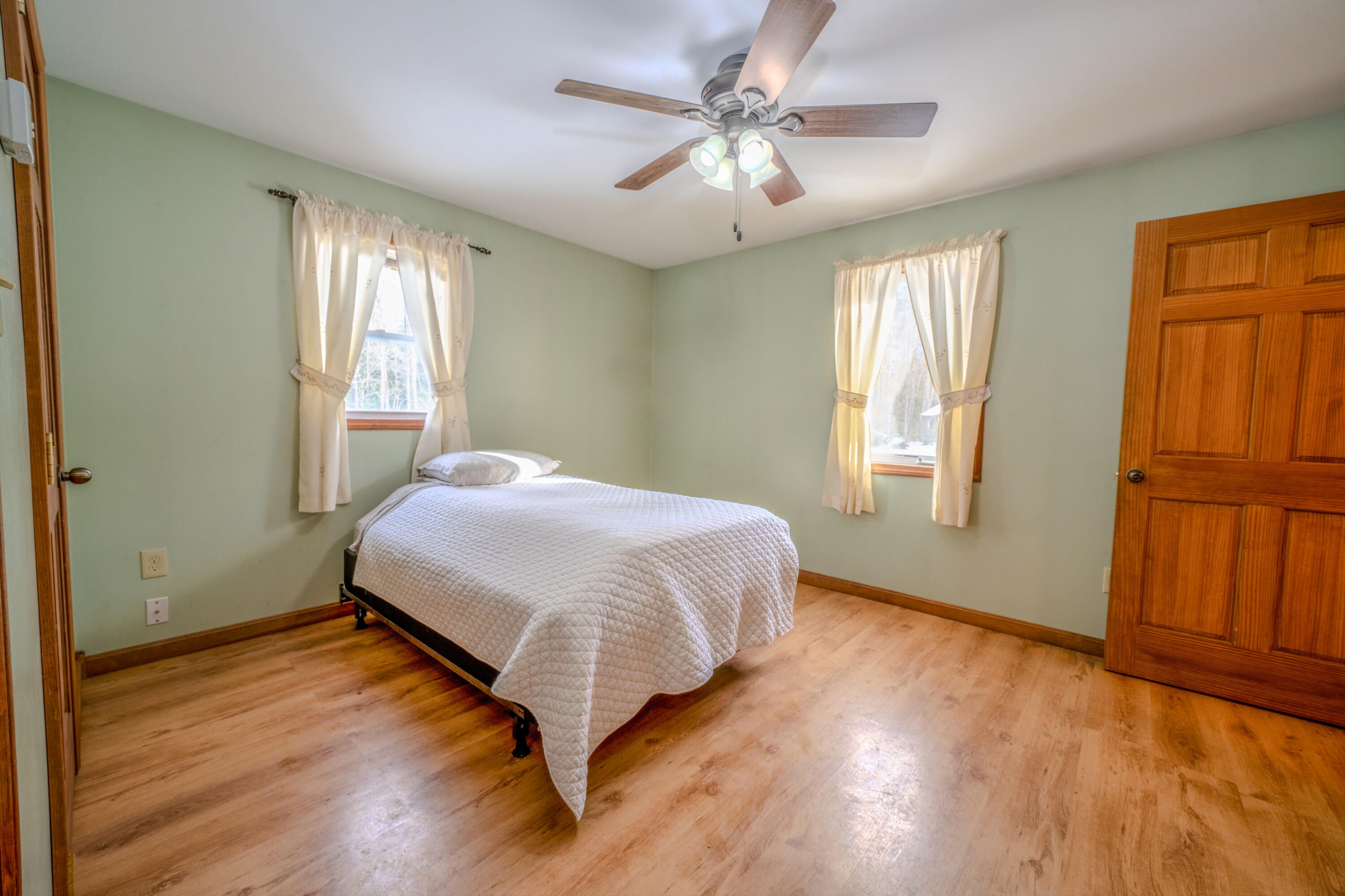 property viewer photo 15