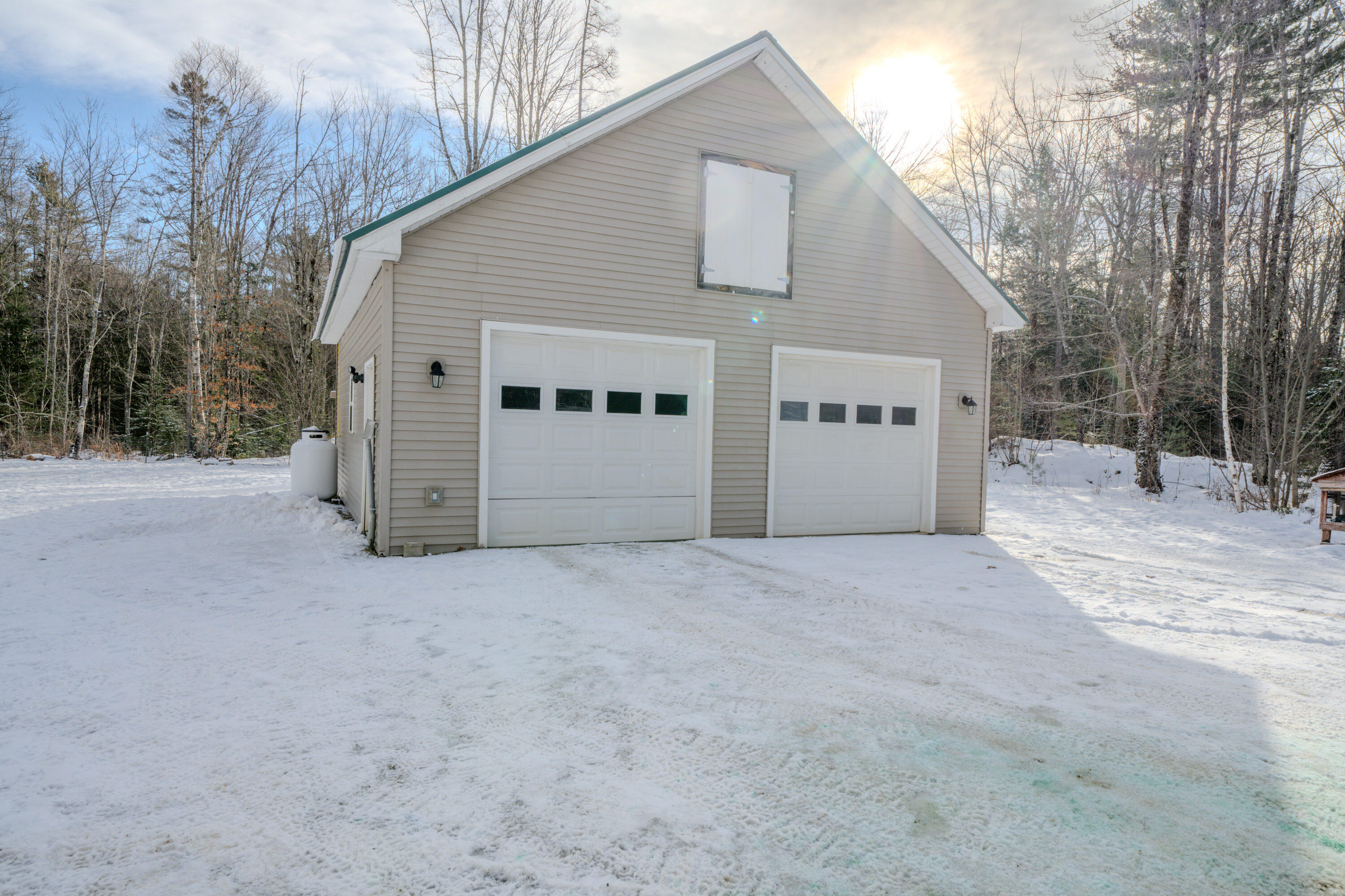 property viewer photo 2