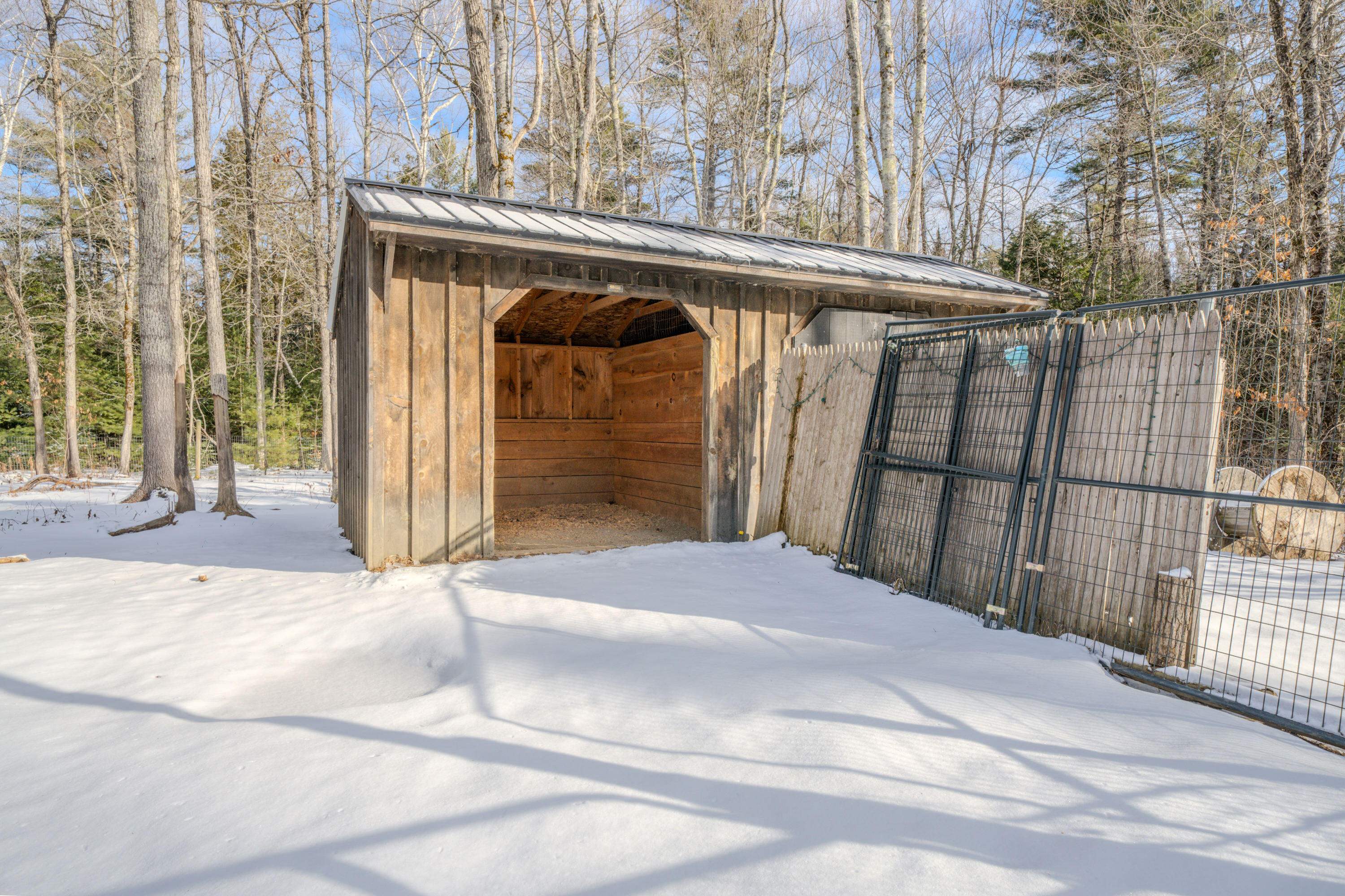 property viewer photo 32