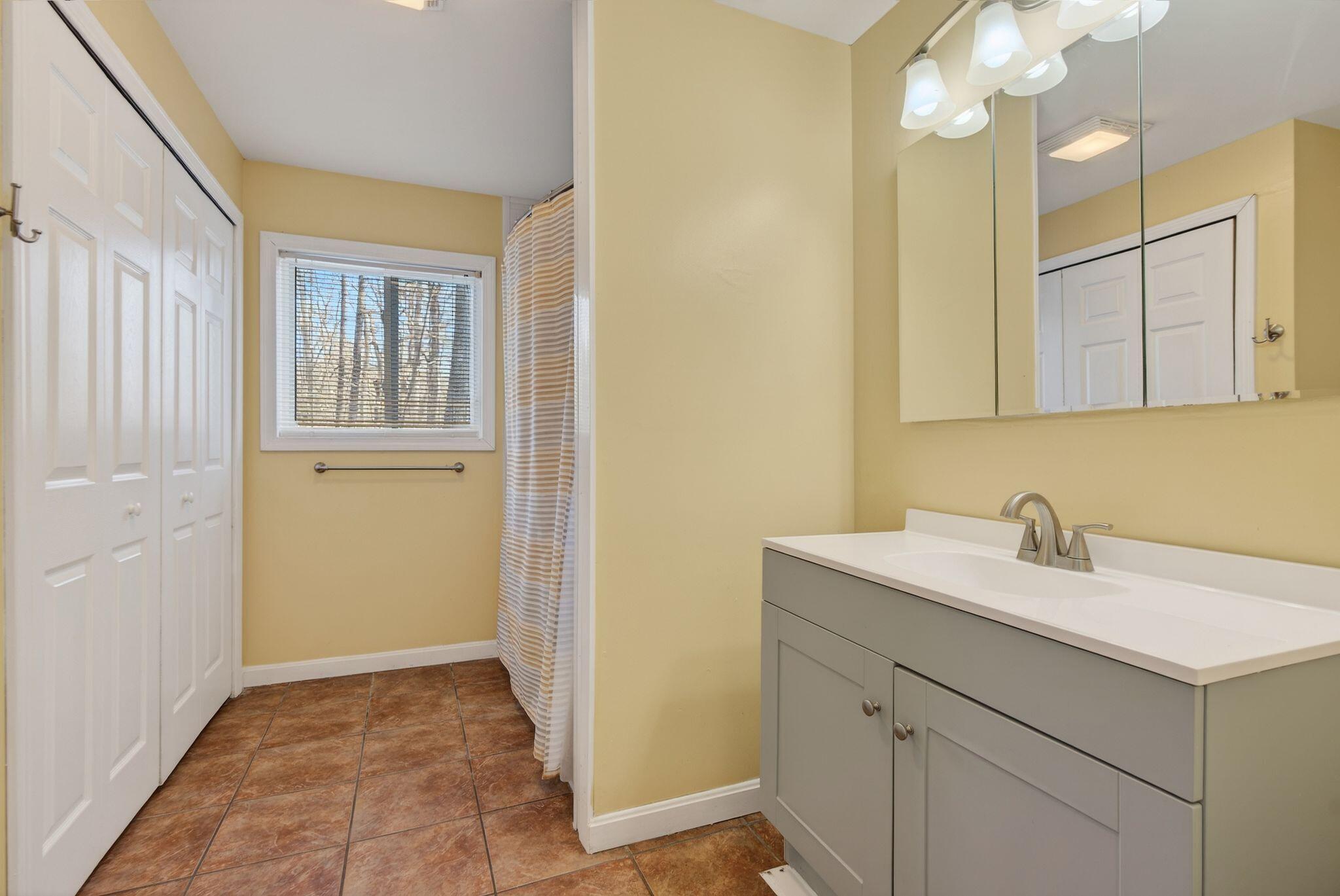 property viewer photo 12