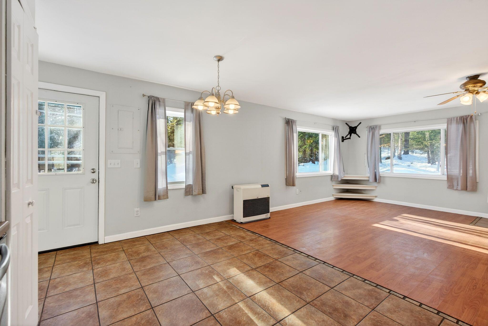 property viewer photo 7