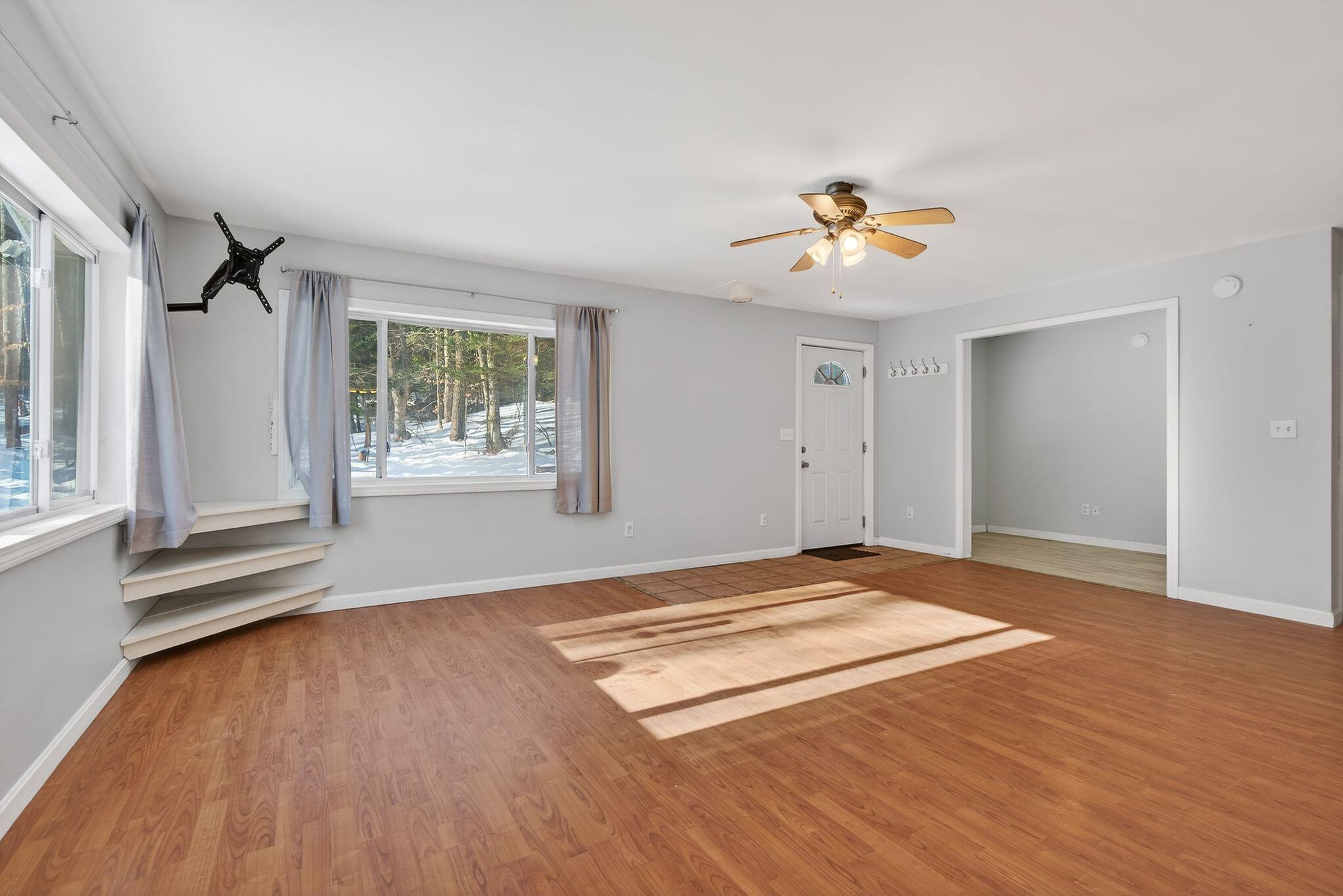 property viewer photo 9