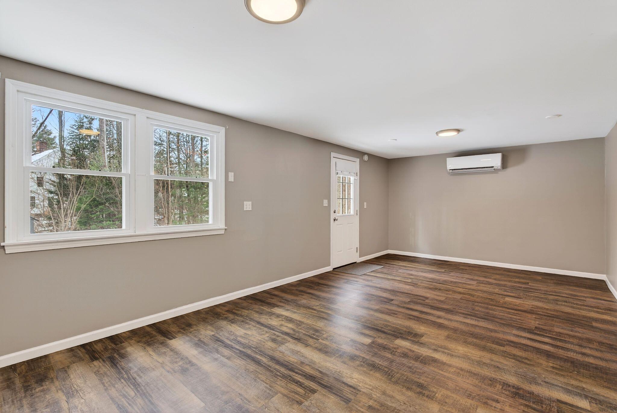 property viewer photo 13