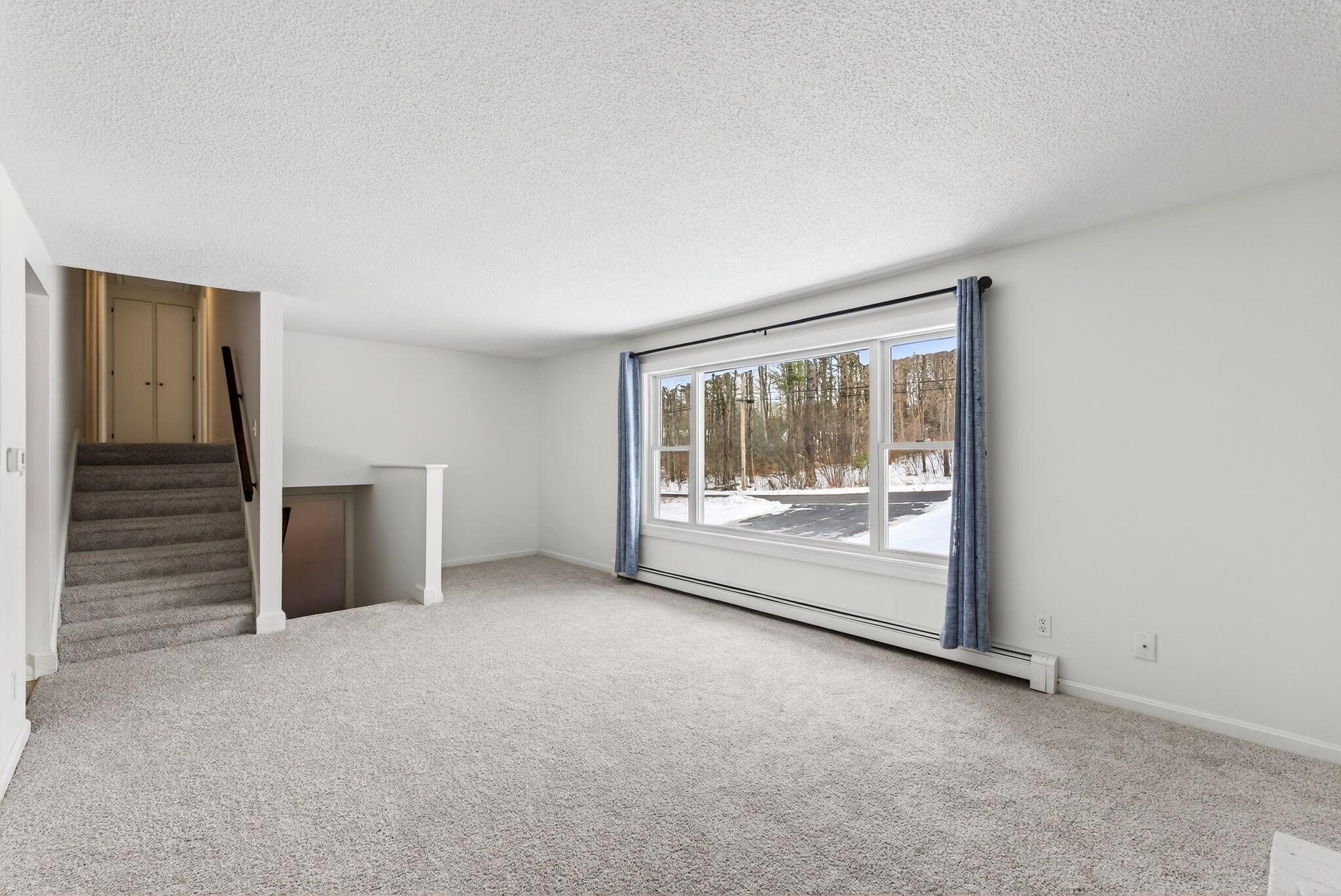 property viewer photo 18