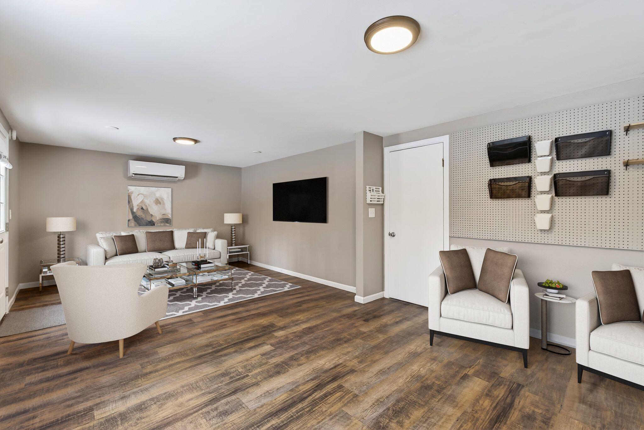 property viewer photo 4
