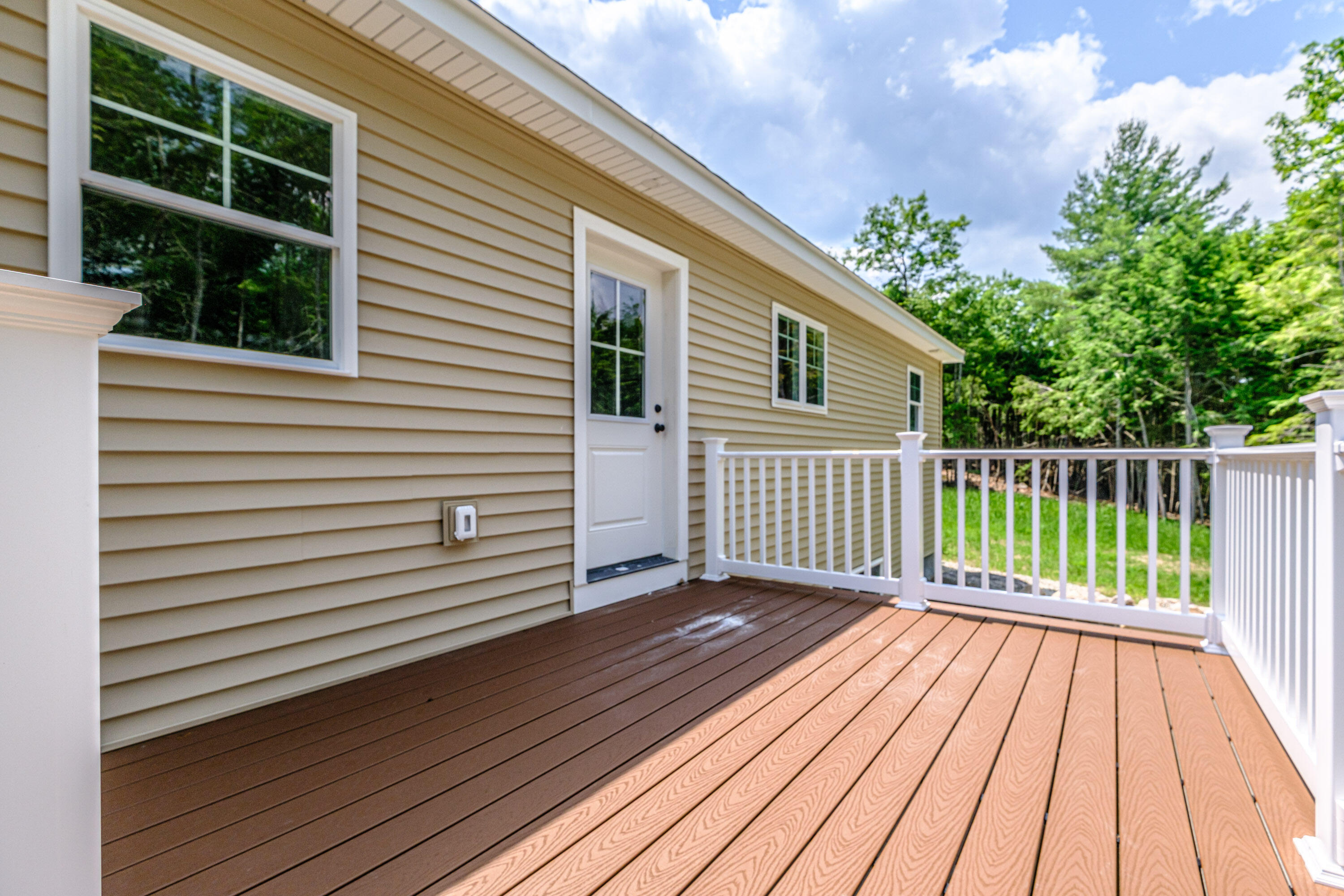 main property photo 50
