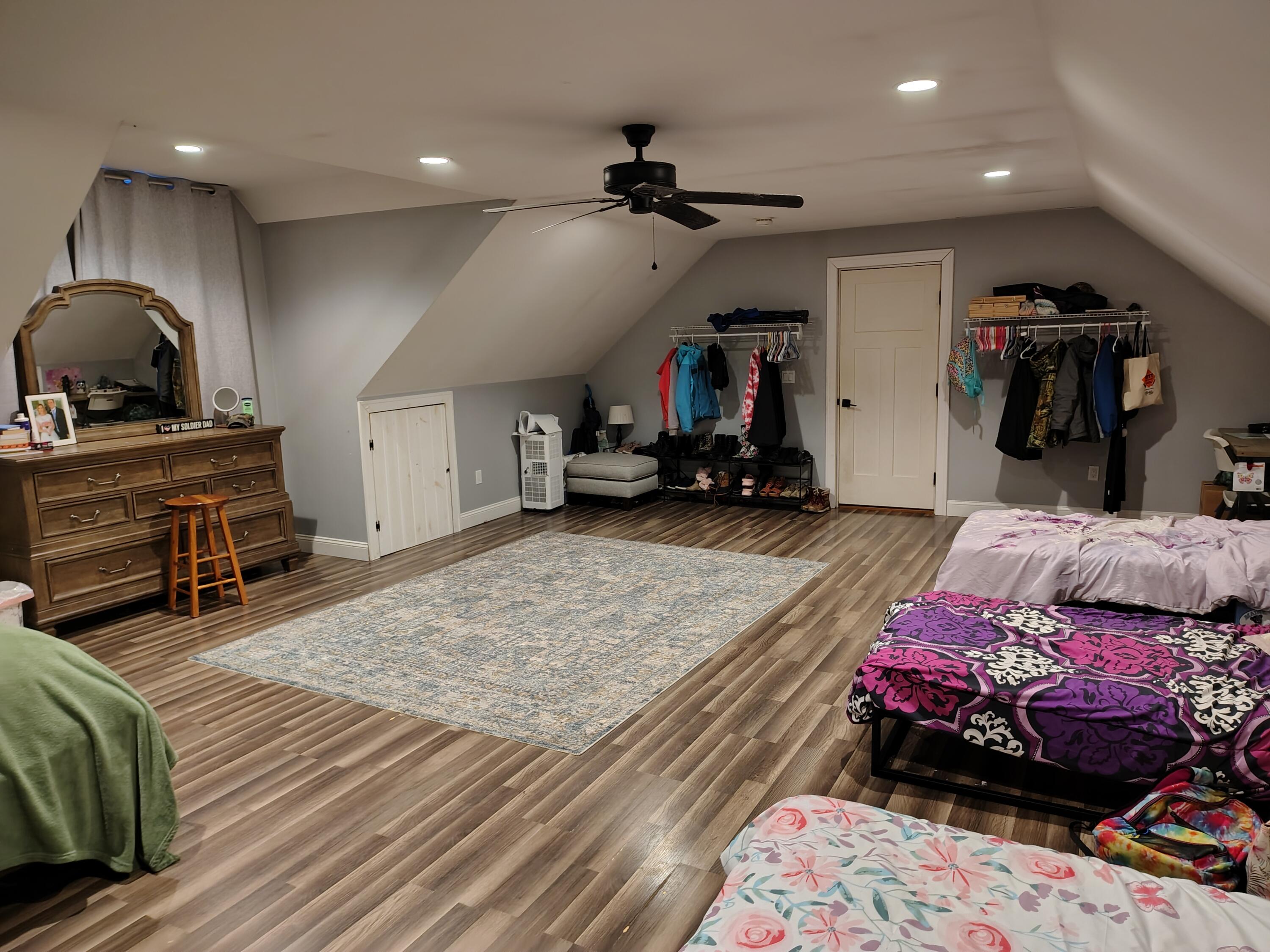 property viewer photo 27
