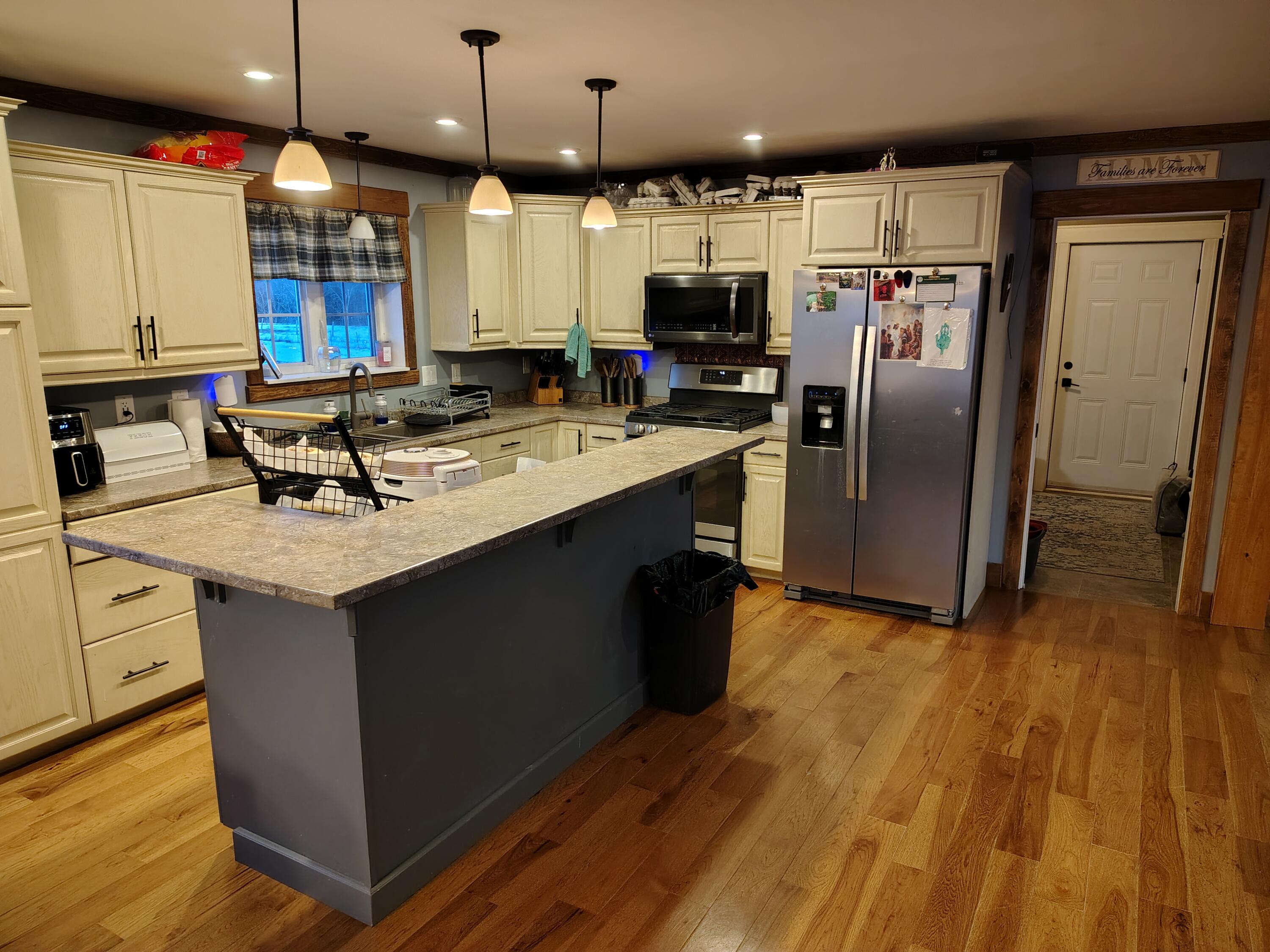 property viewer photo 8