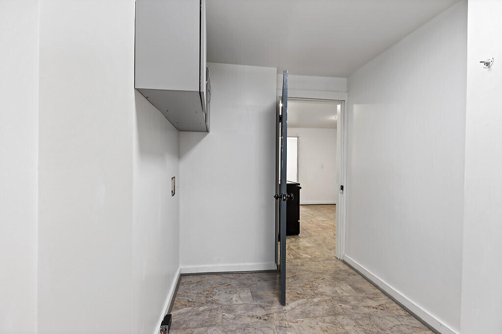 property viewer photo 29