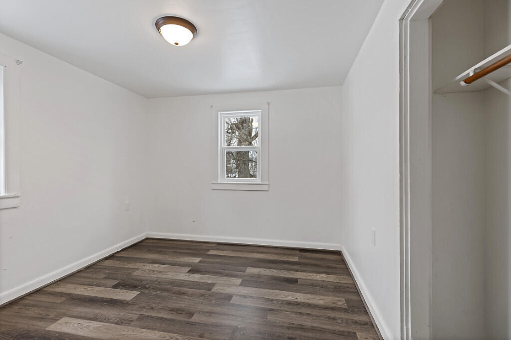 property viewer photo 30