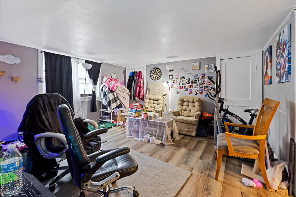 property viewer photo 41