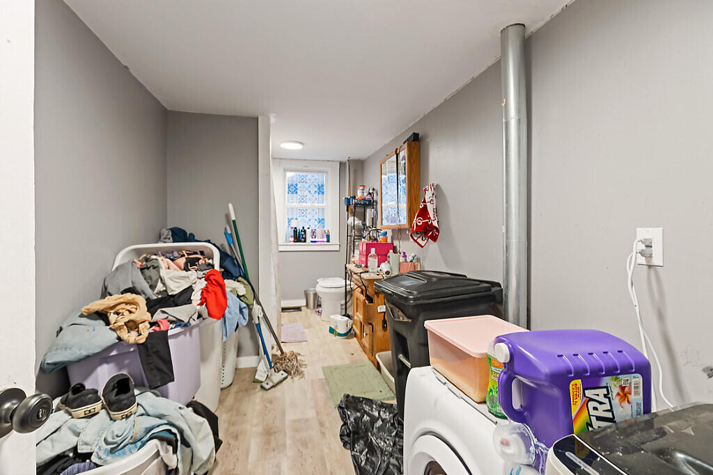 property viewer photo 42