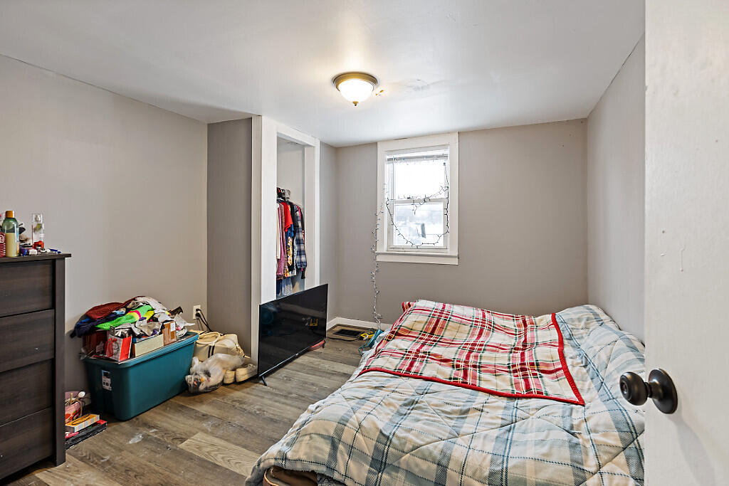property viewer photo 46