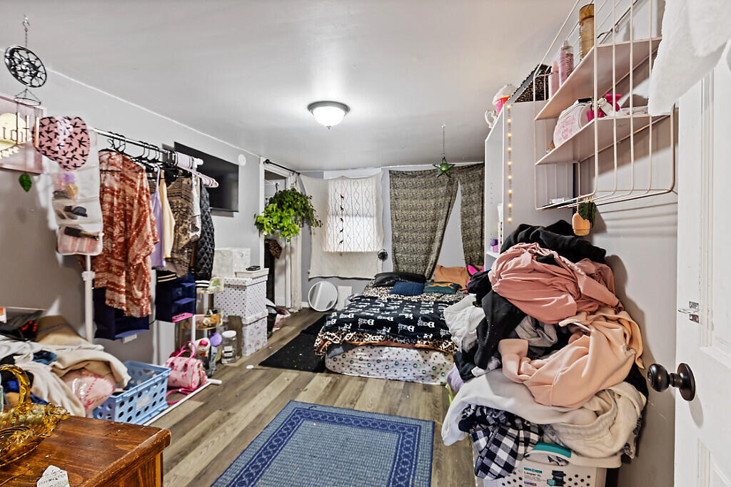 property viewer photo 48