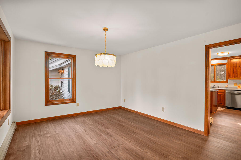 property viewer photo 12