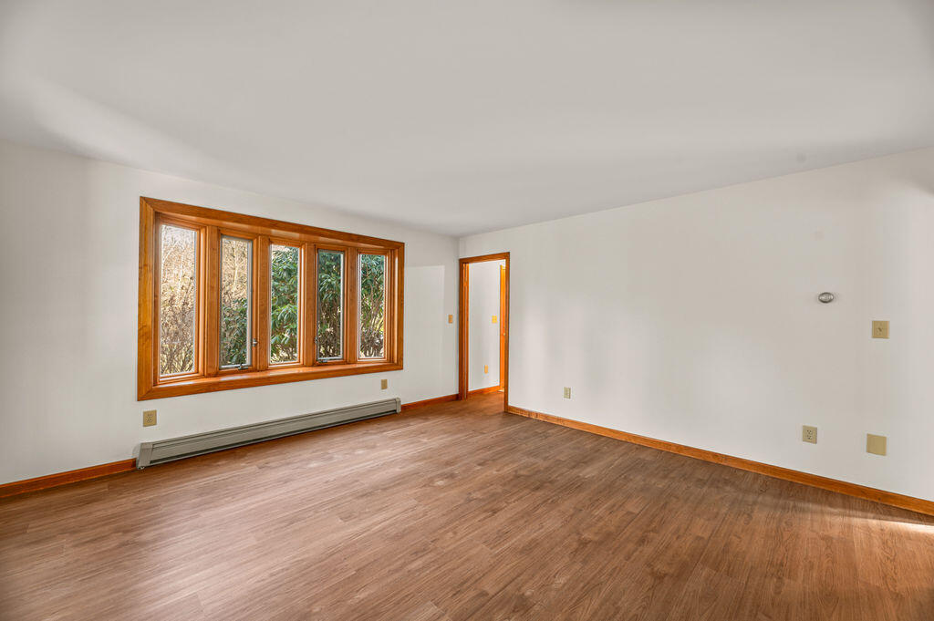 property viewer photo 13