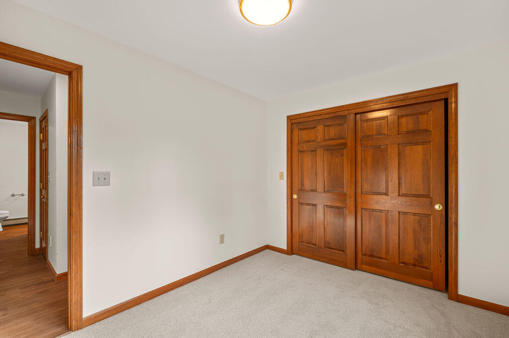 property viewer photo 25
