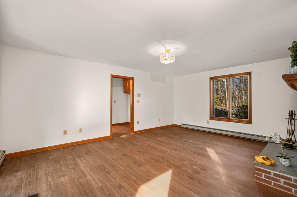 property viewer photo 8
