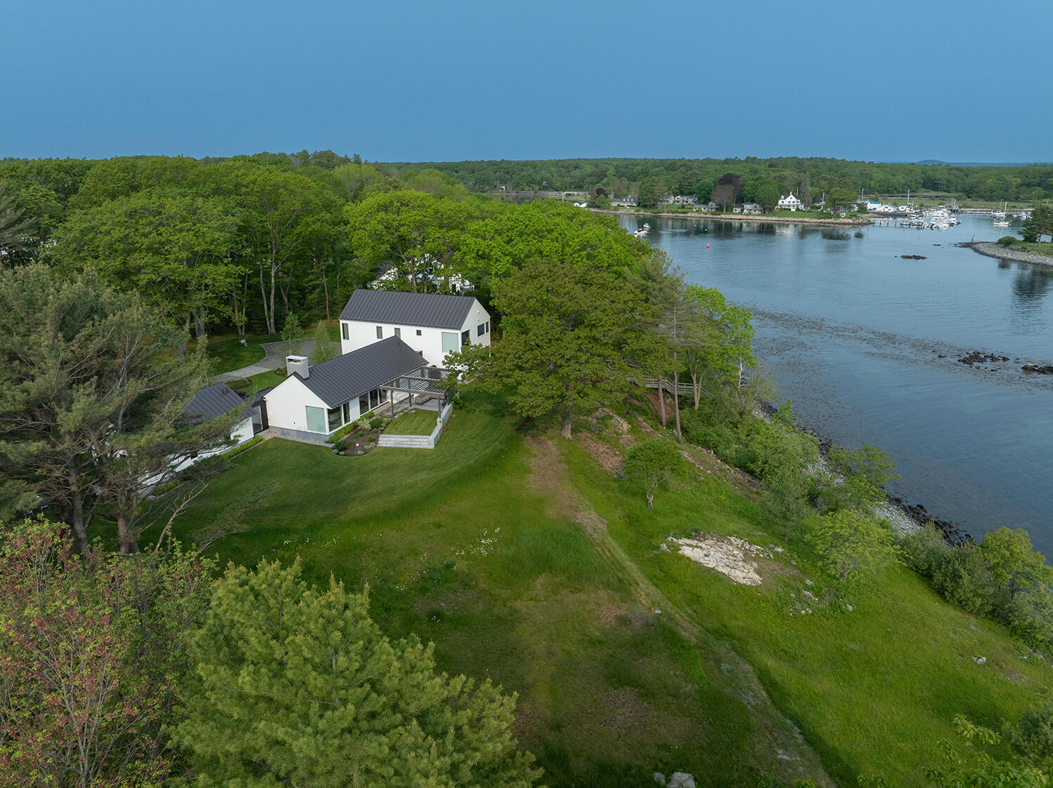 main property photo 70
